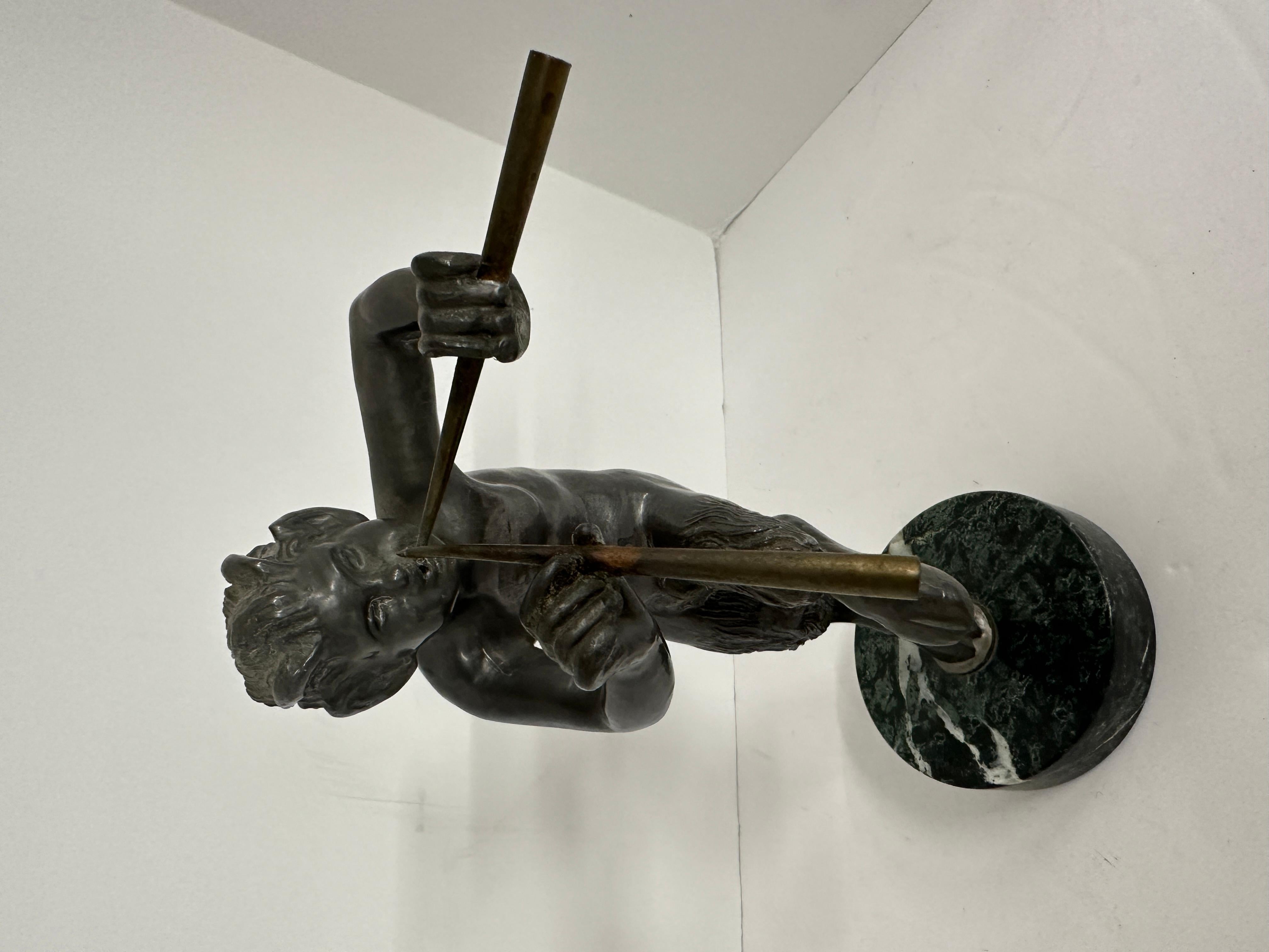 20ième siècle Pan jouant des flûtes, sculpture néoclassique en vente