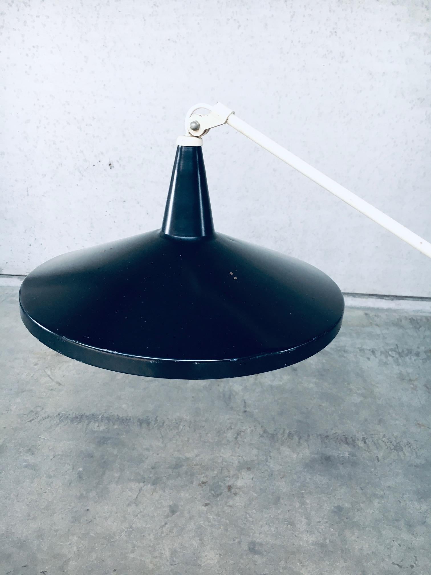 Lampada da terra 