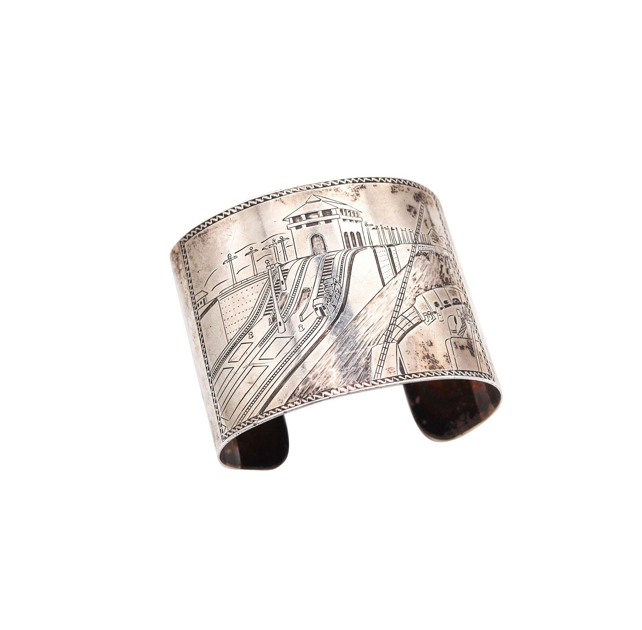 Bracciale con incisione dell'Esposizione di Panama-Pacifico del 1915 in argento 925 in vendita 2