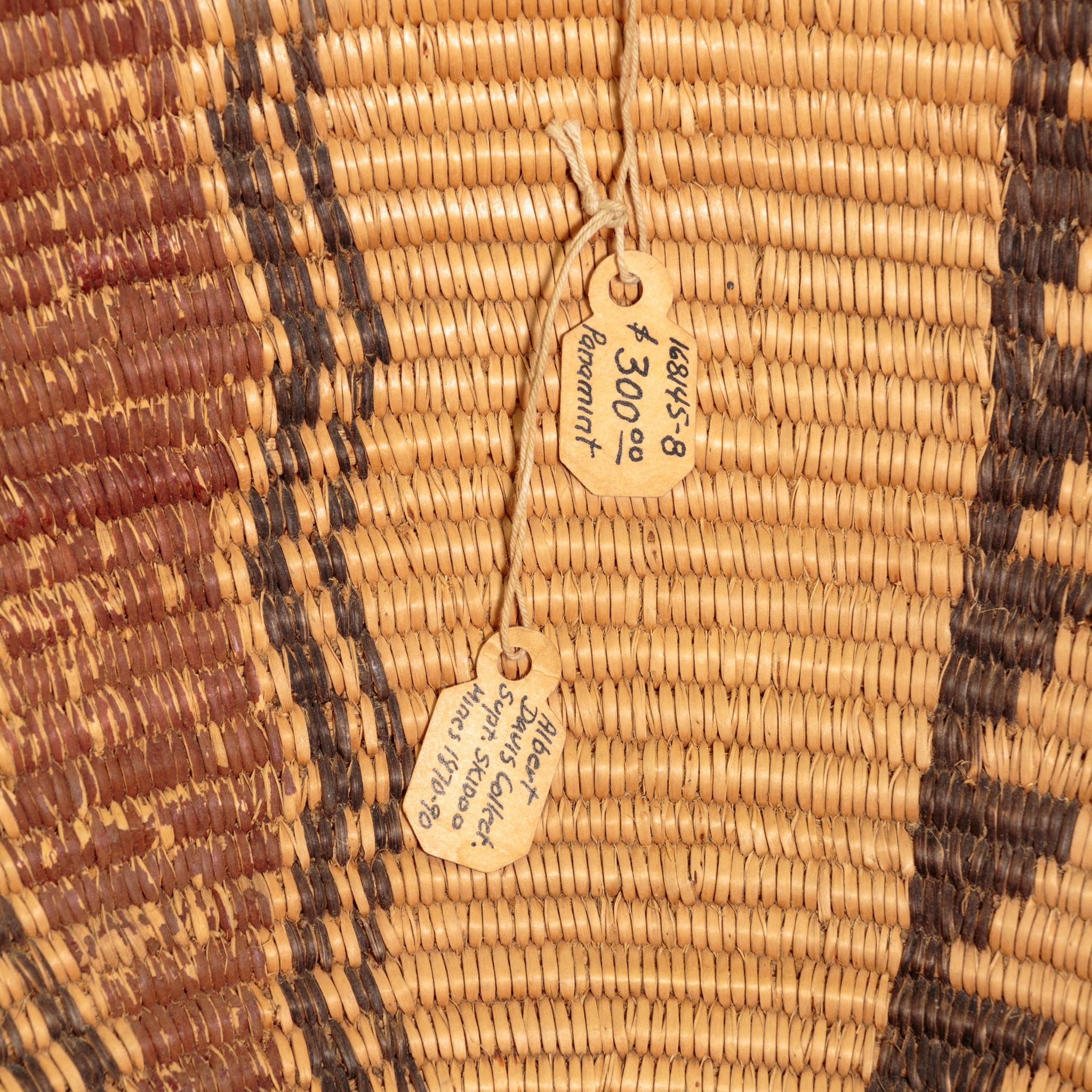 Finely woven polychrome Panamint. With original collection tags. Albert Davis collection, Supt. Skidoo Mines, 1870-1890.

Period: Last quarter of the 19th century.

Origin: Nevada

Size: 6