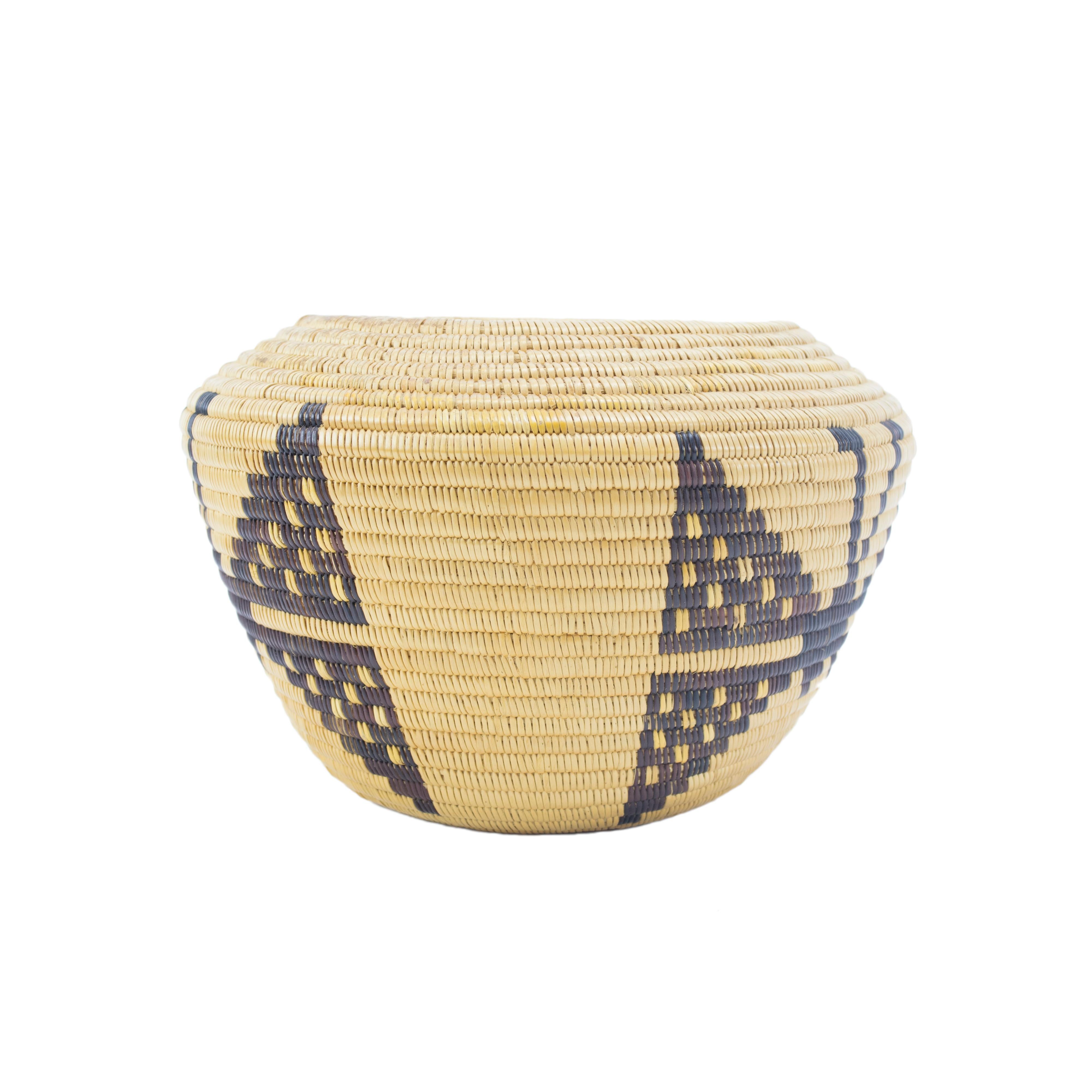 Native American Panamint Shouldered Basket For Sale