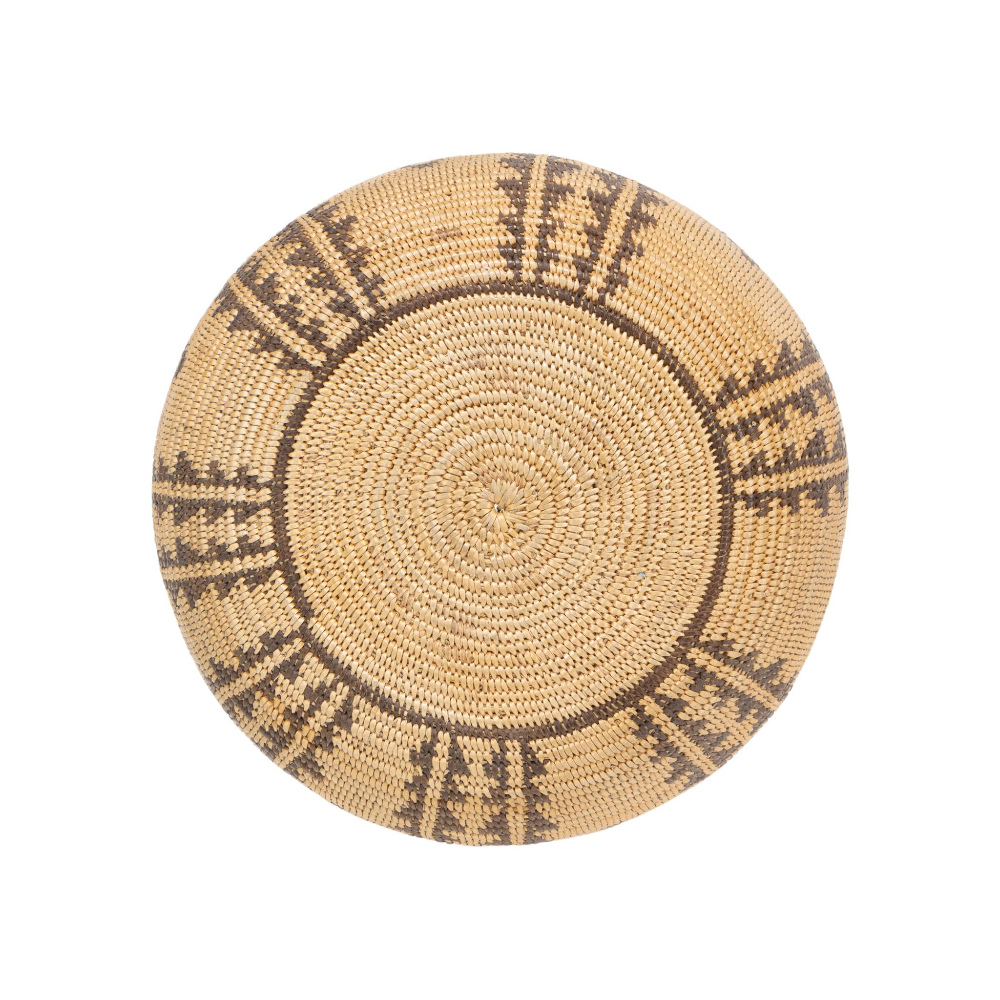 Native American Panamint Shouldered Basket For Sale