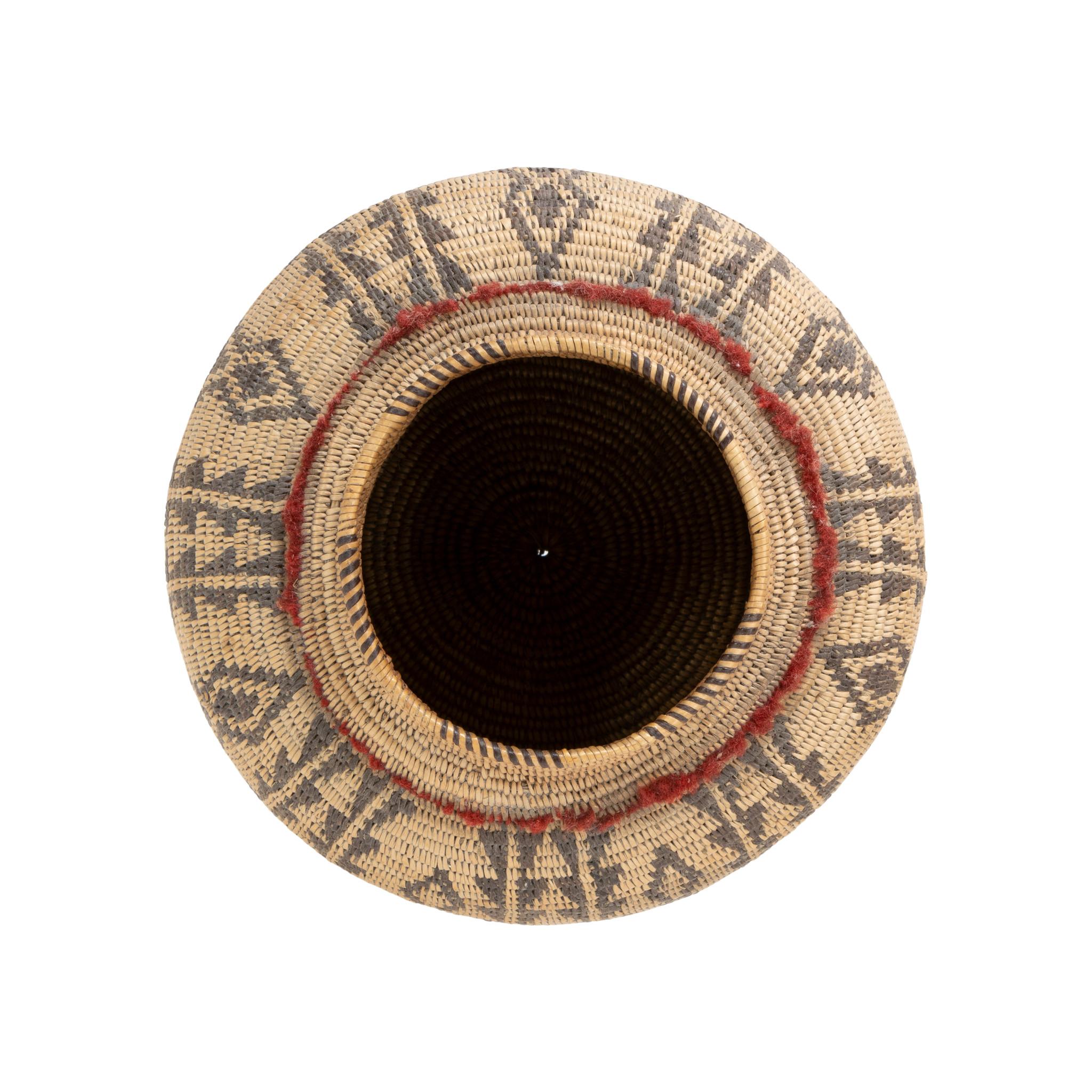 American Panamint Shouldered Basket For Sale