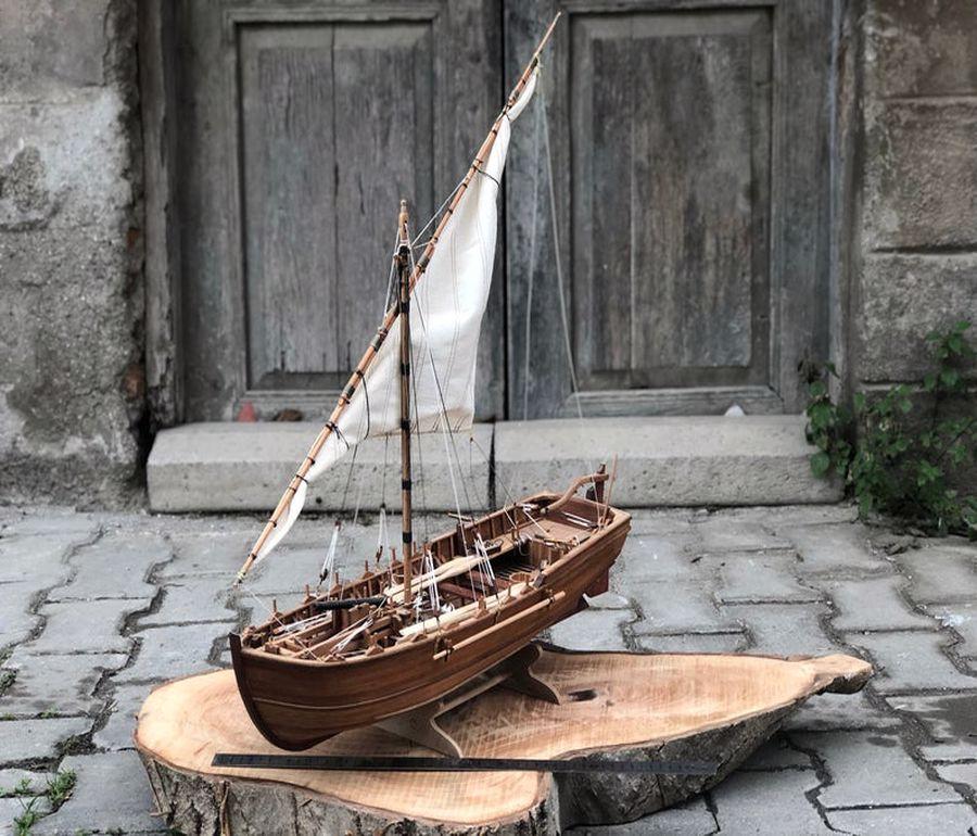 Turkish Panart Lancia Model Ship, Museum Quality For Sale