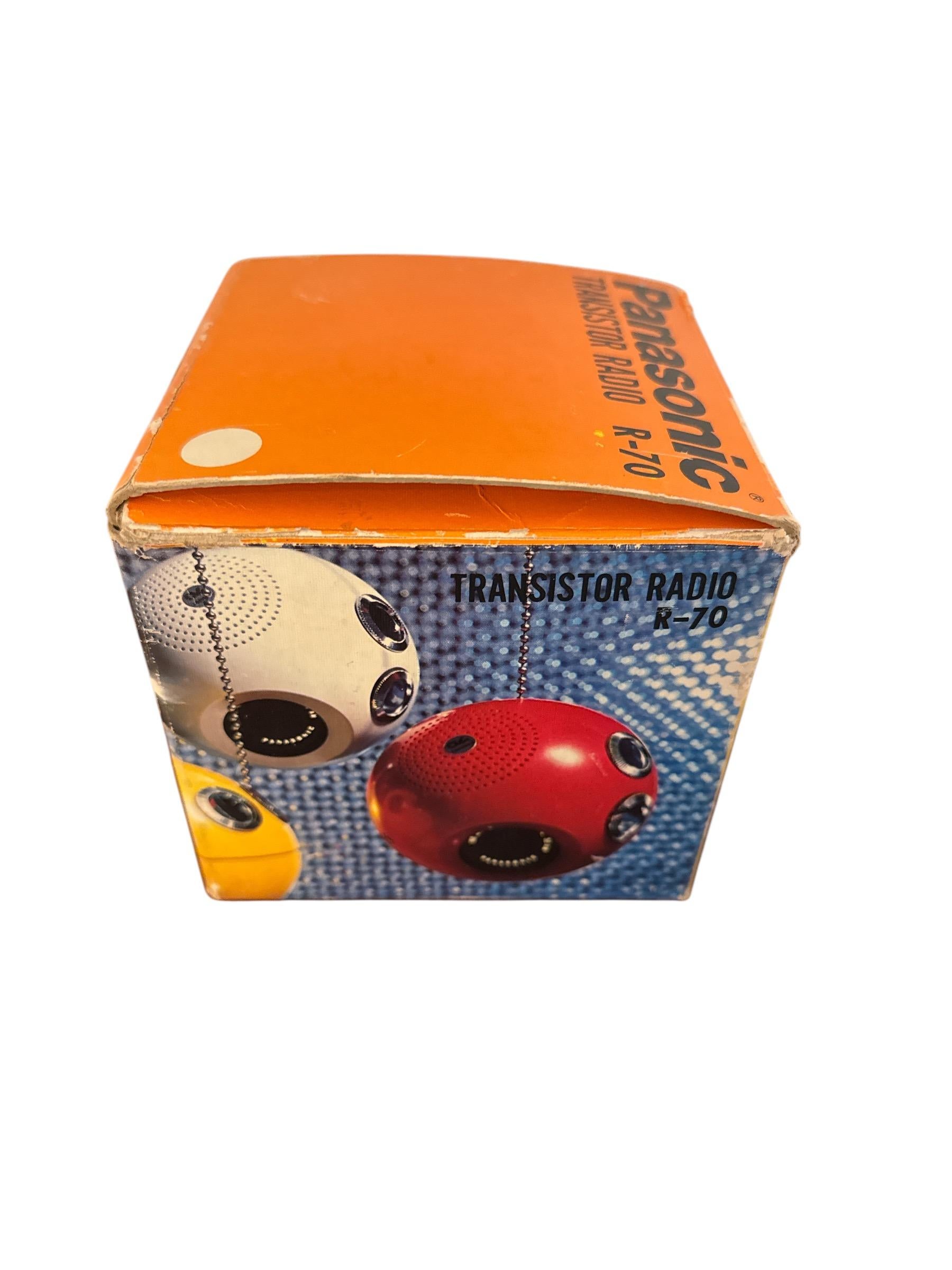Late 20th Century Panasonic Transistor Radio R70 For Sale