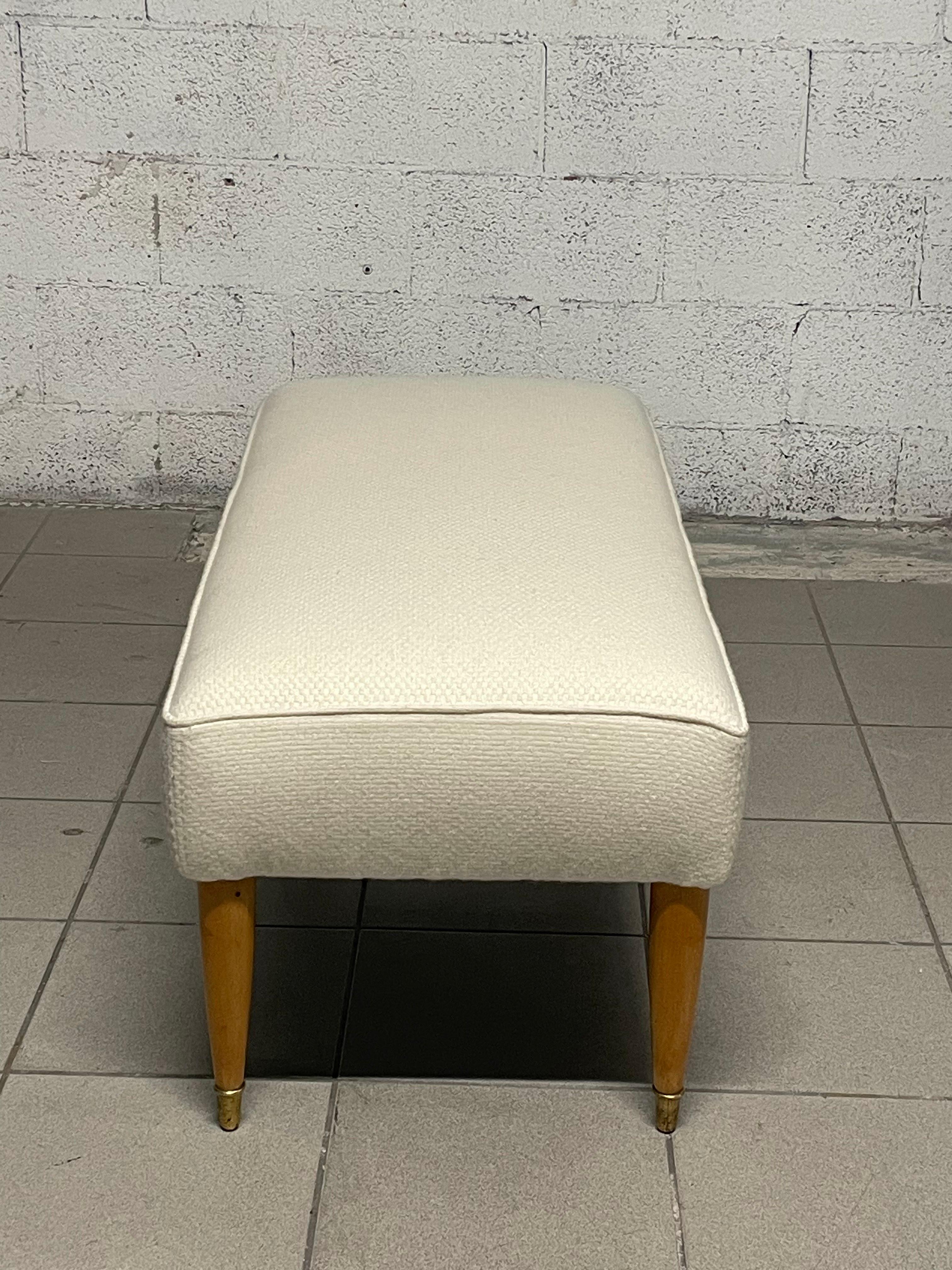 1940s bench made of maple wood and wool For Sale 3