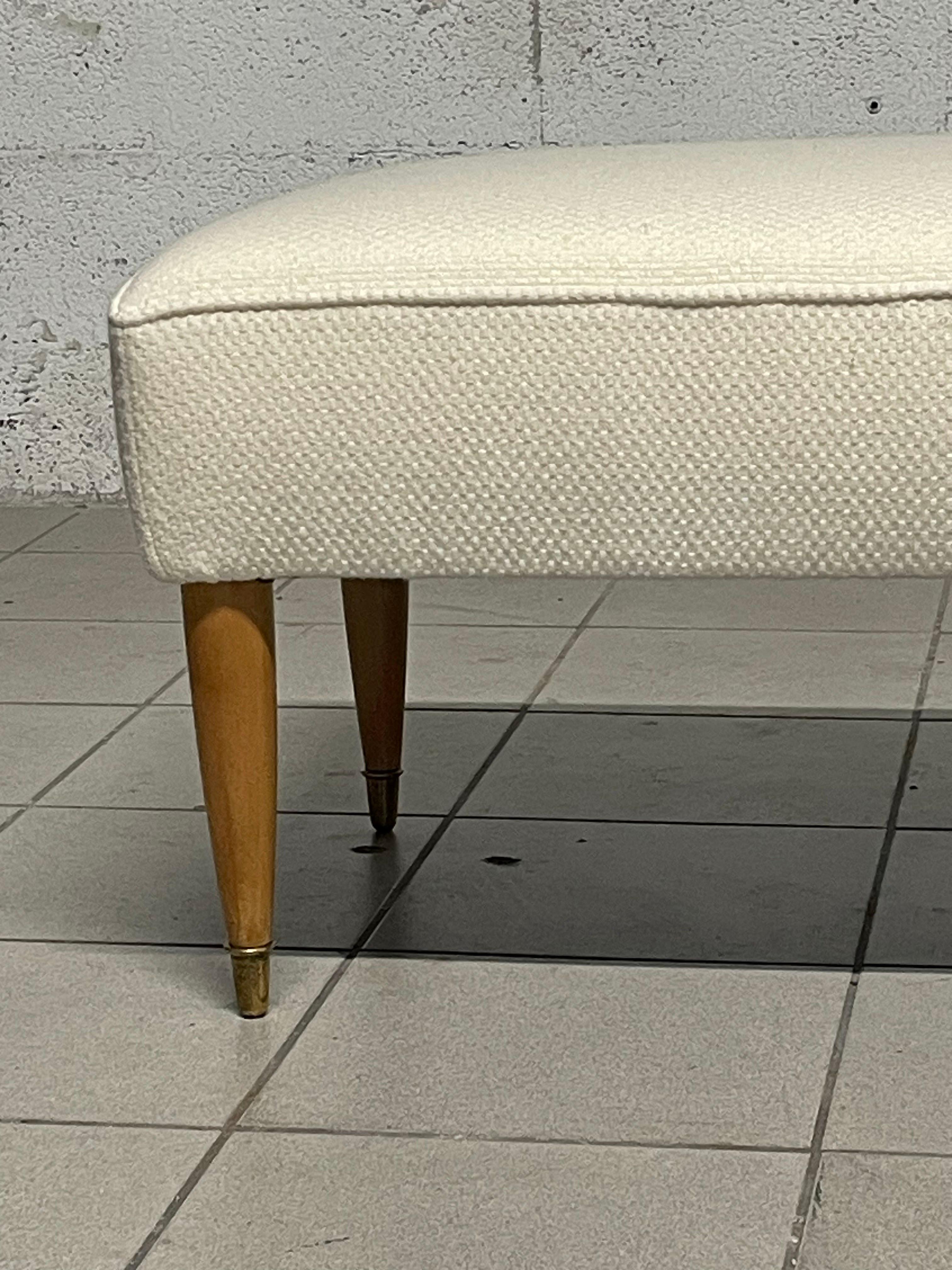 1940s bench made of maple wood and wool In Excellent Condition For Sale In SAN PIETRO MOSEZZO, NO