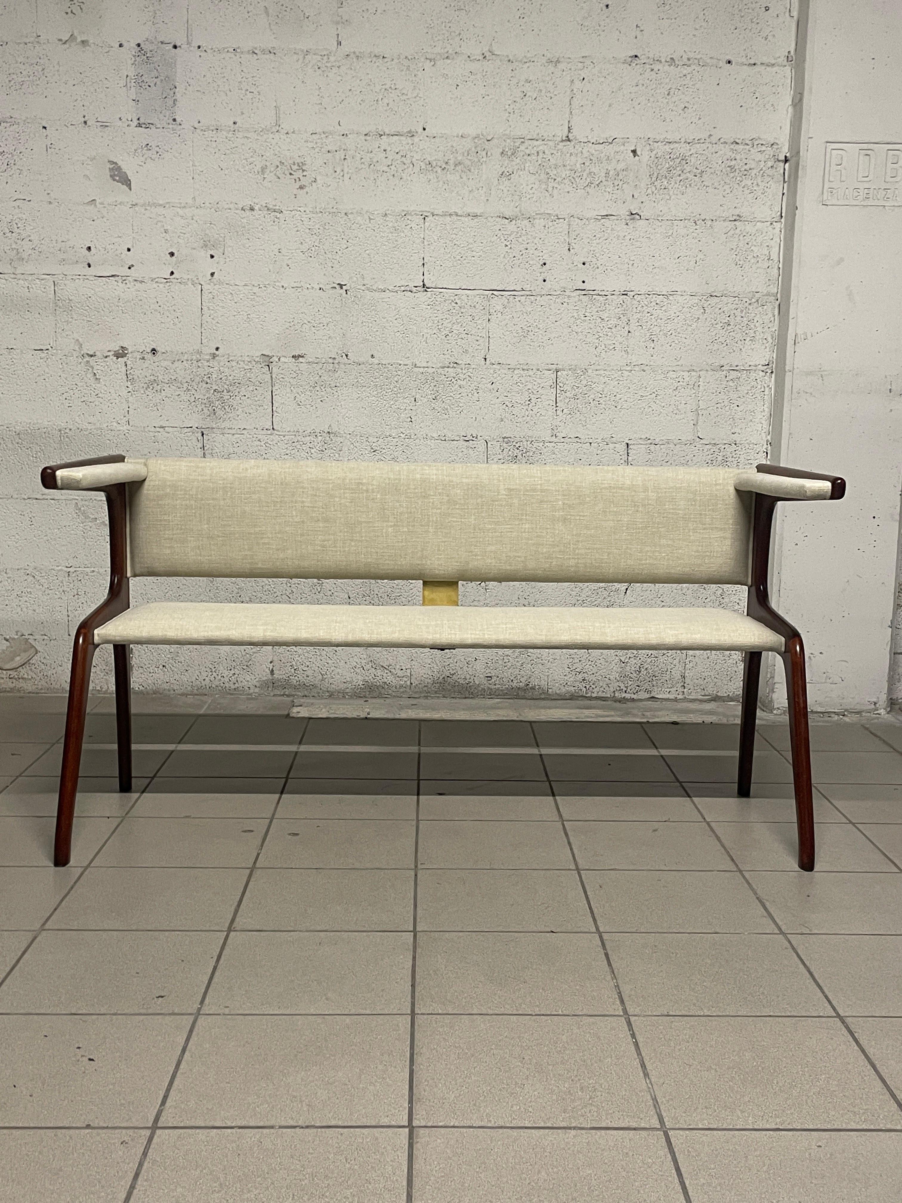 Mid-Century Modern Banc des années 1950 en hêtre et tissu en vente