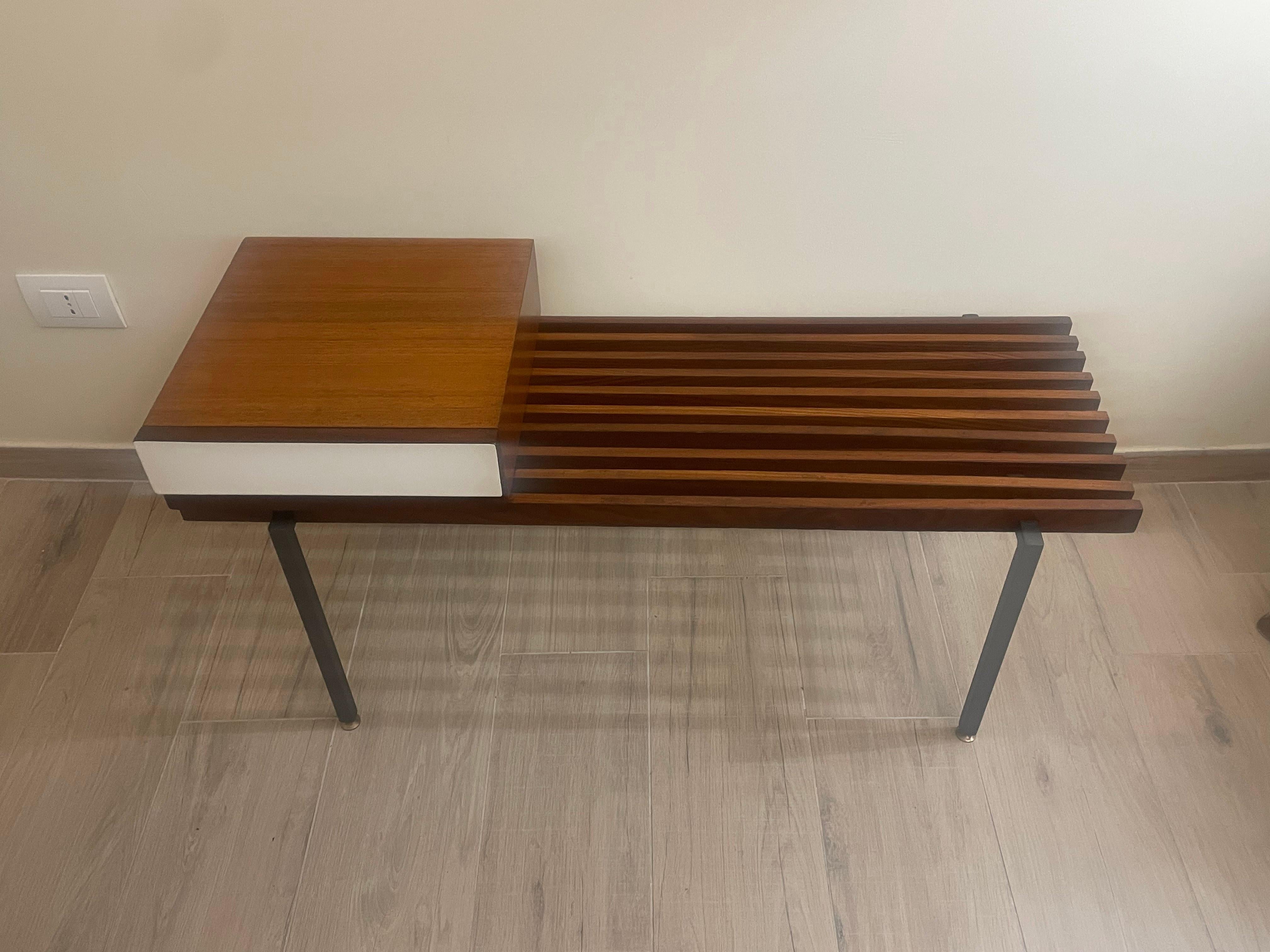 Italian 1960s teak bench with storage drawer For Sale
