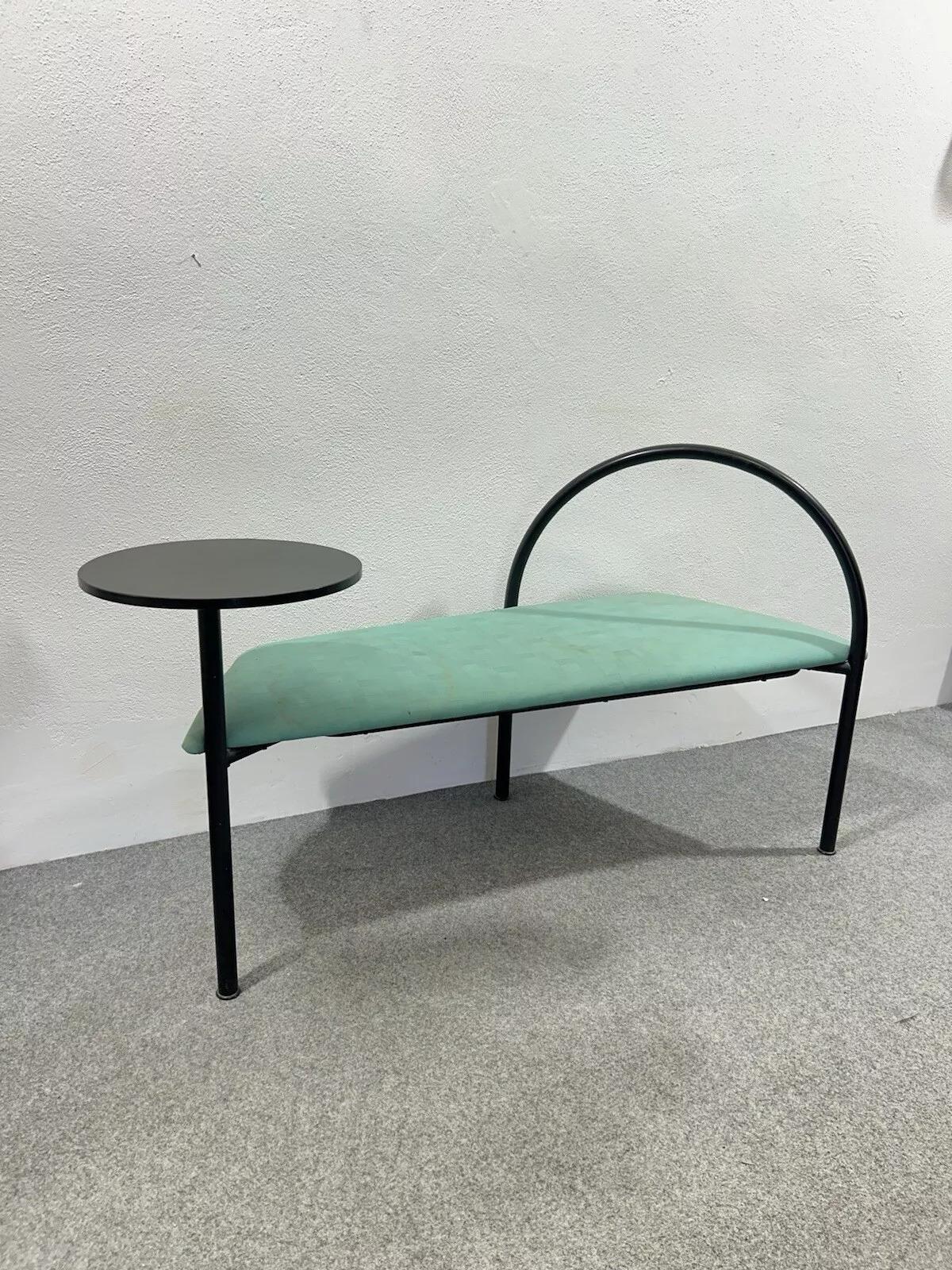 Métal Banc postmoderne Memphis Style 198O's en vente