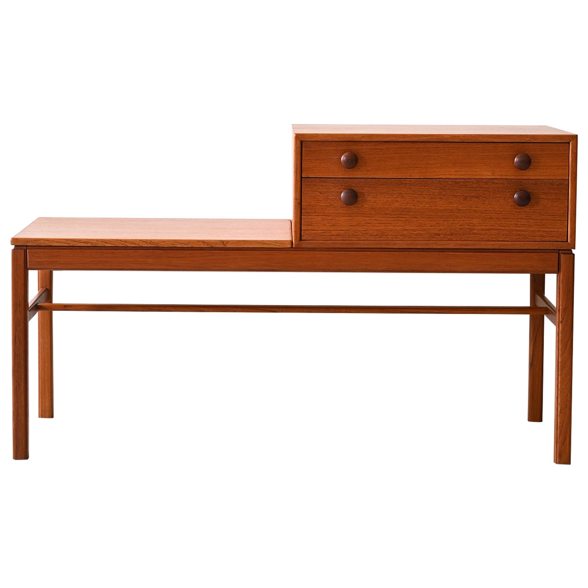 Vintage bench with drawers