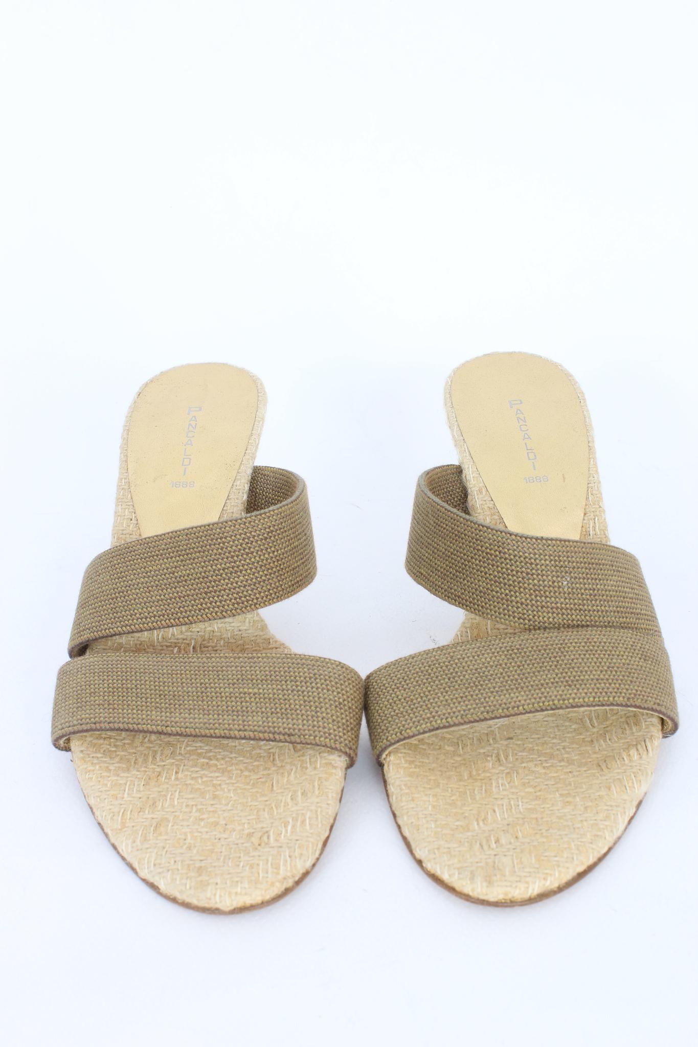 Women's Pancaldi Leather Beige Vintage Sandal Shoes 90s For Sale
