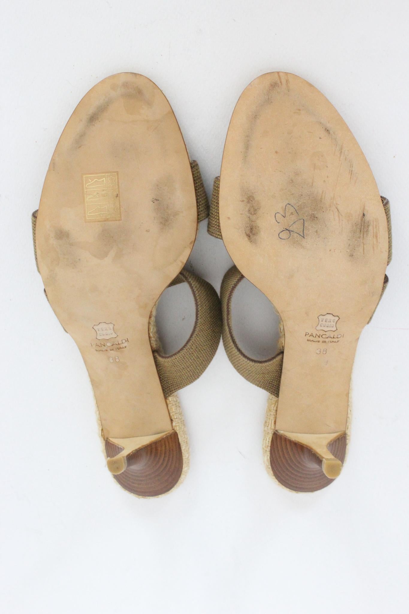 Pancaldi Leather Beige Vintage Sandal Shoes 90s en vente 3