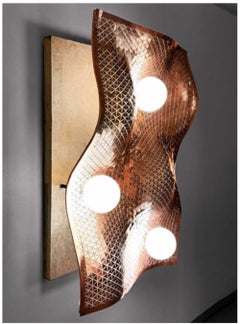 UNDULA Wandleuchte aus Kupfer