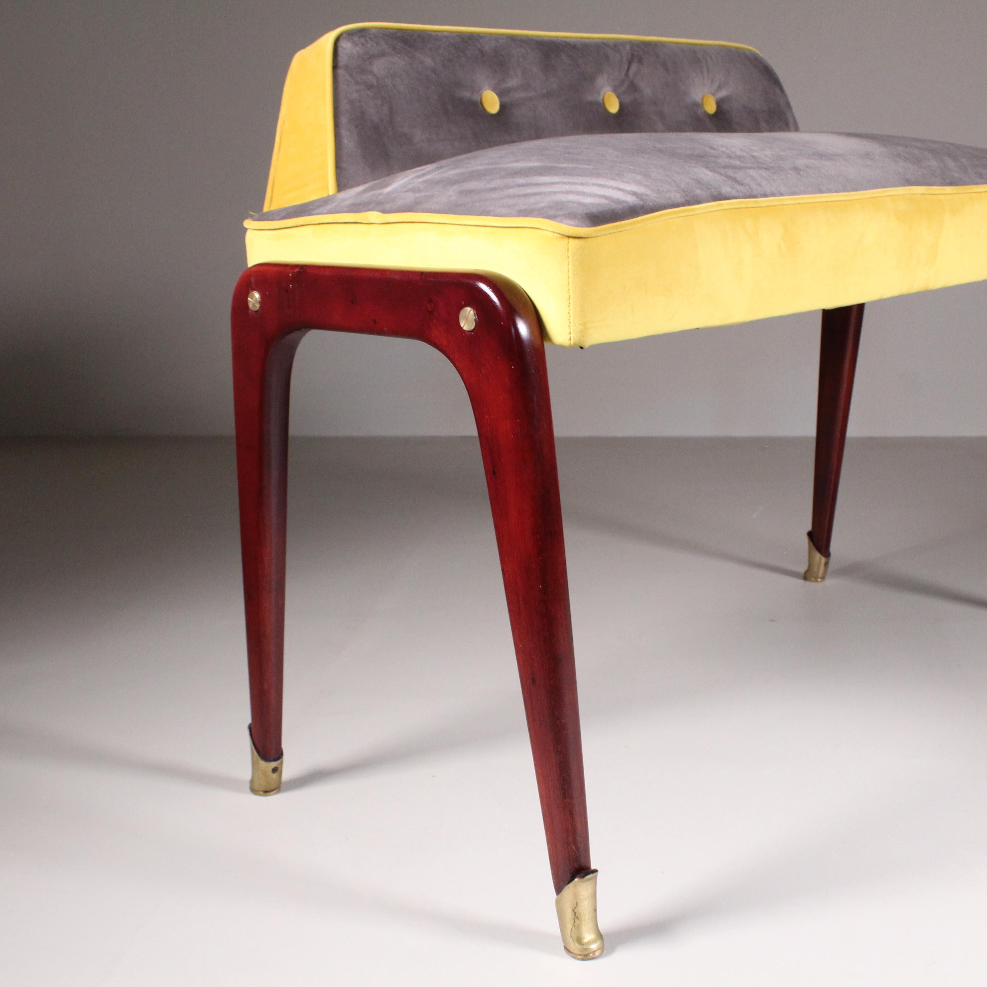 two-color padded bench 1950s In Good Condition For Sale In Milano, Lombardia
