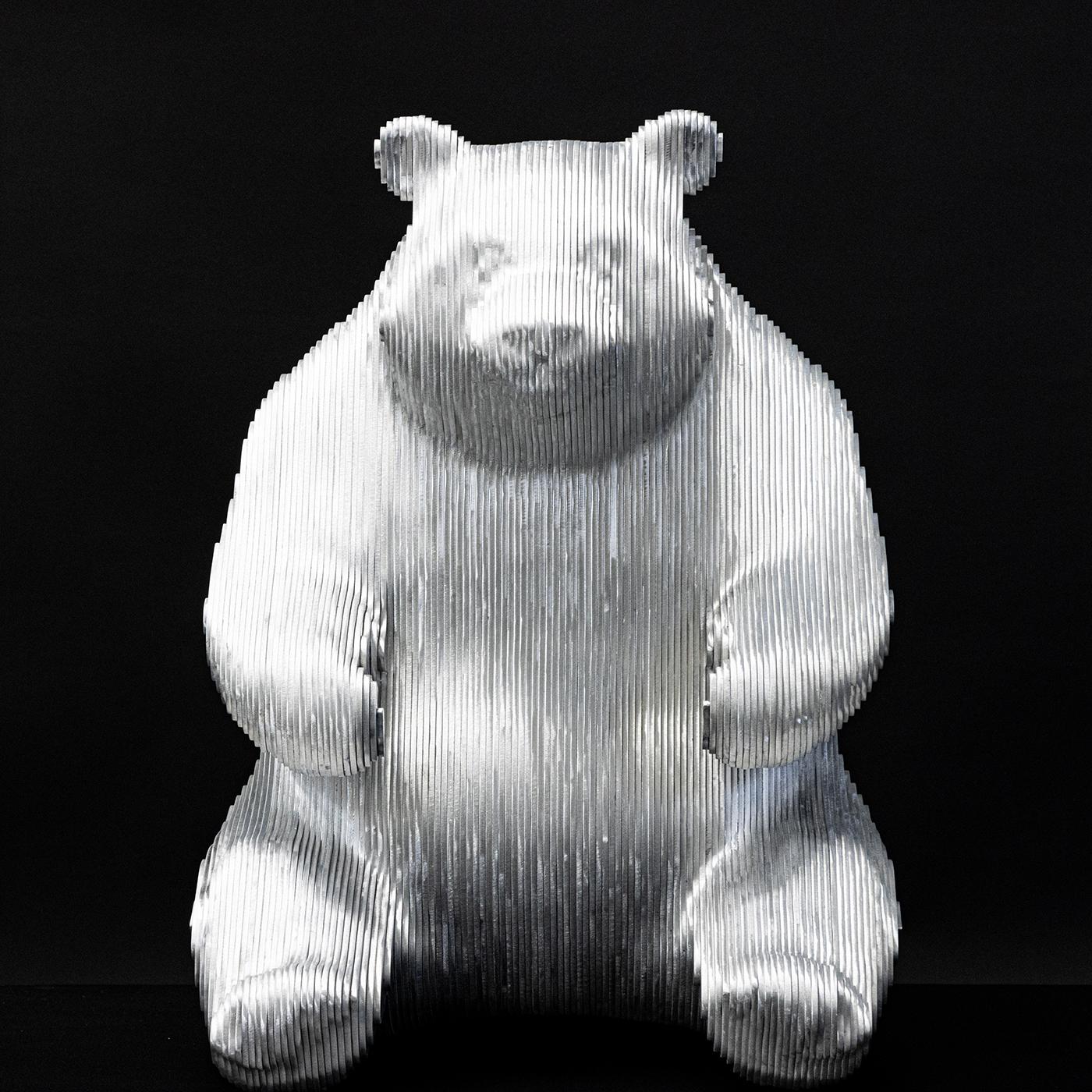 Belge Sculpture Panda polie en vente