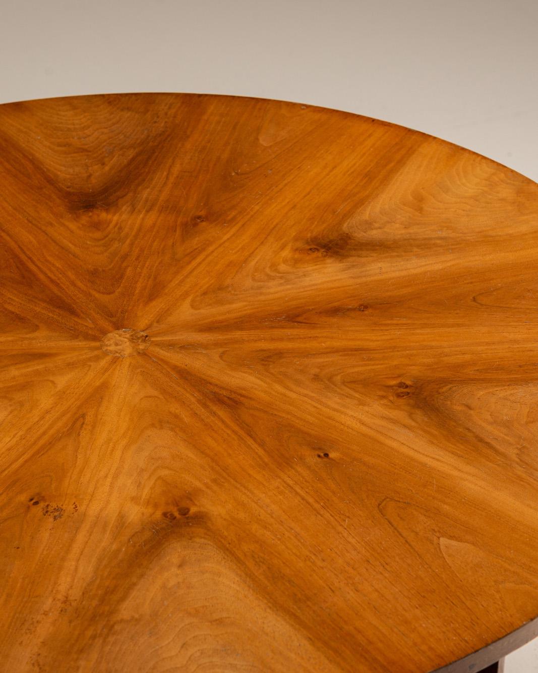 Pander & Zonen Coffee Table The Hague School, The Netherlands 1930s For Sale 2