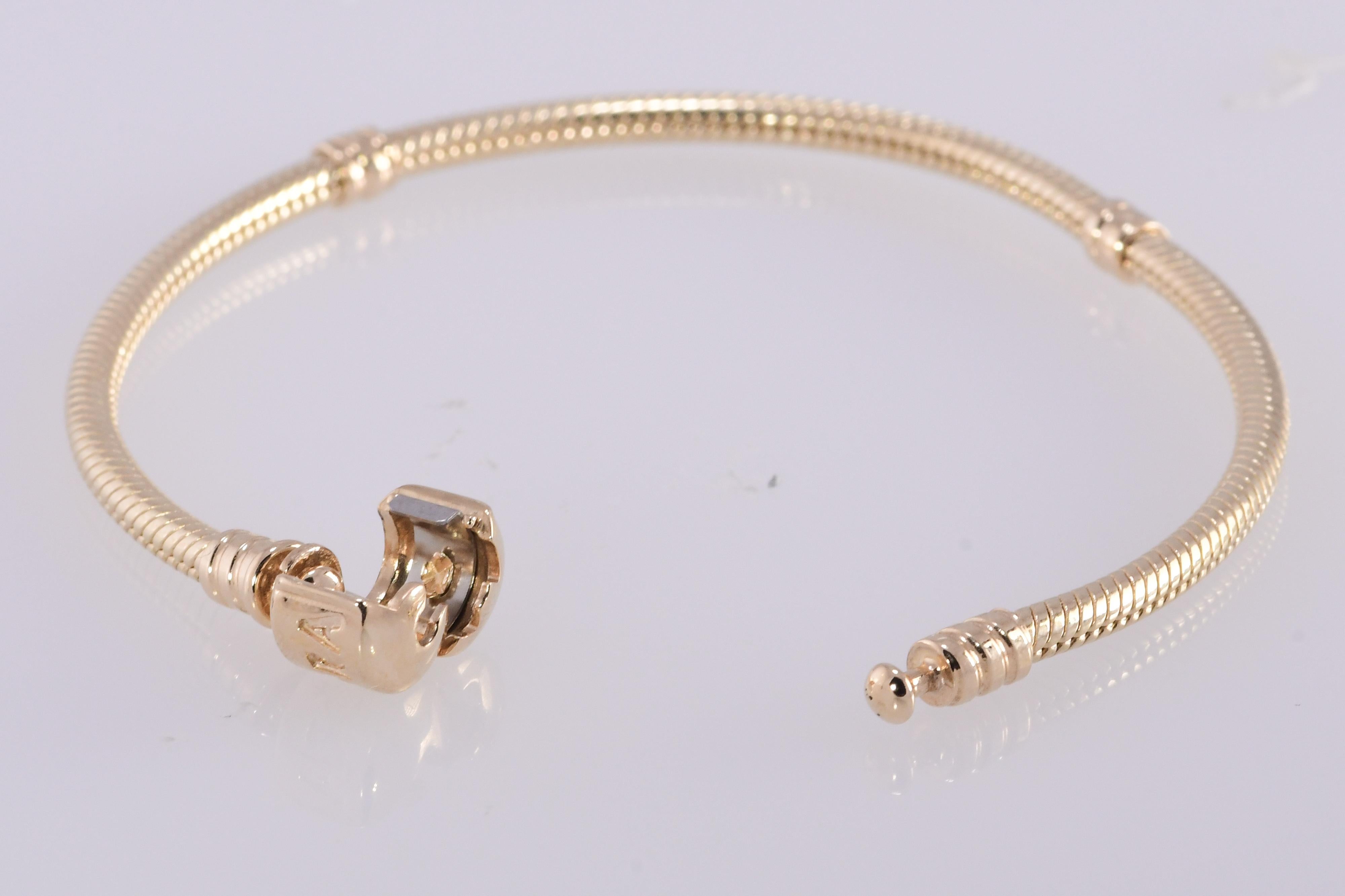 pandora gold bracelet