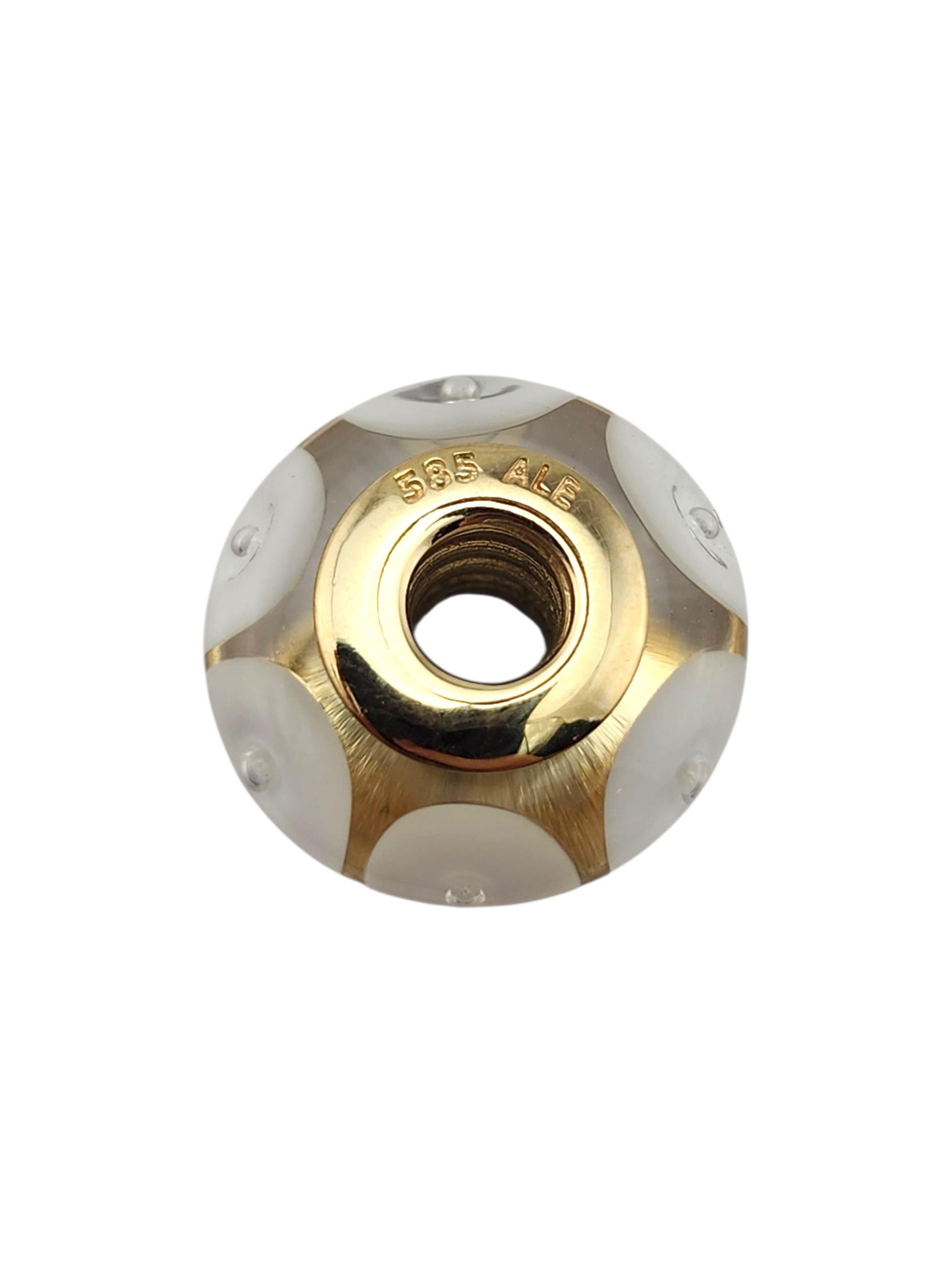 Pandora 14 Karat Gelbgold Murano White Swirl Charm 750406 #23360 im Zustand „Gut“ im Angebot in Washington Depot, CT