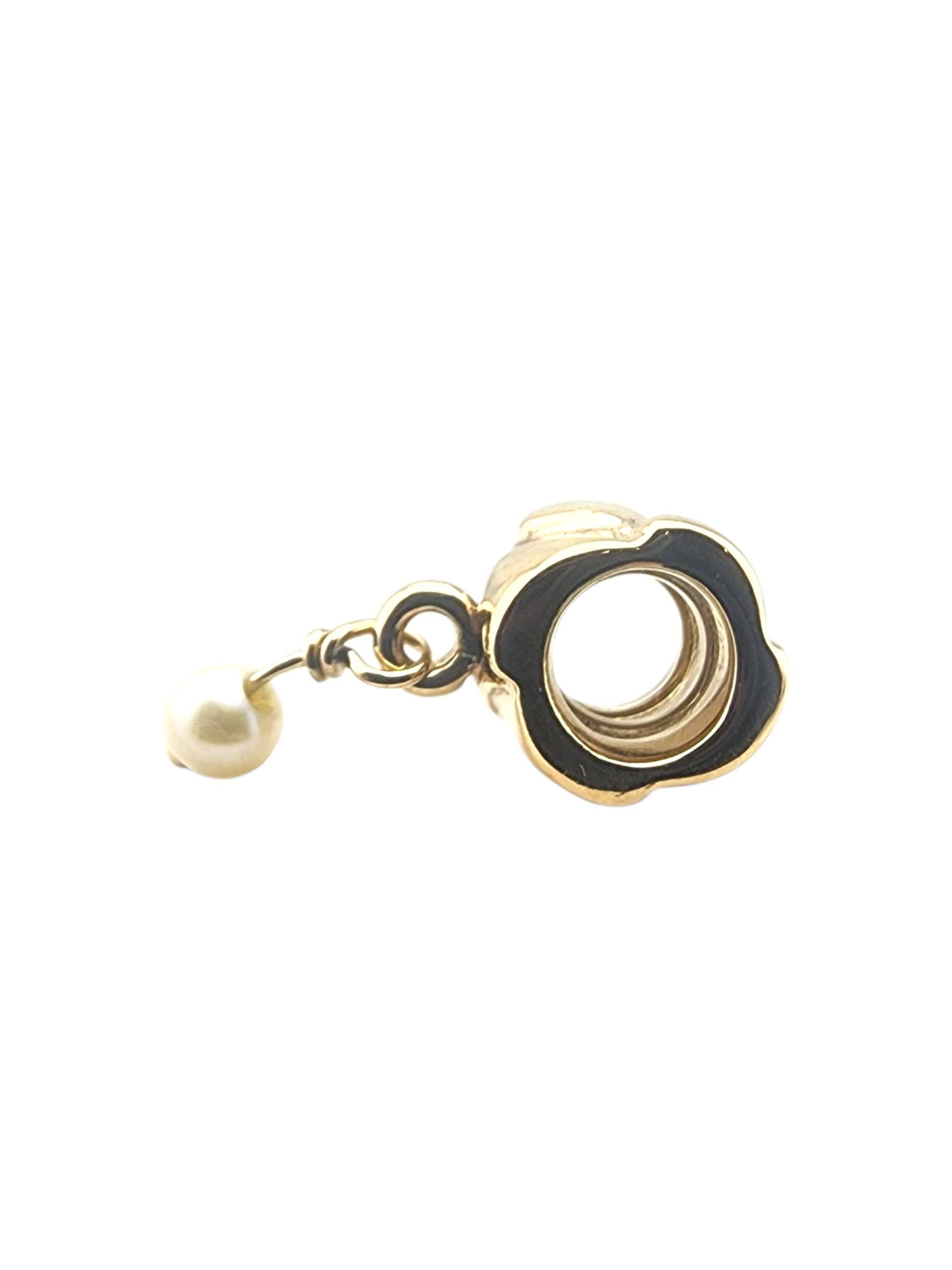 Pandora Charm penzolante con perle in oro giallo 750219P #23359 In condizioni buone in vendita a Washington Depot, CT
