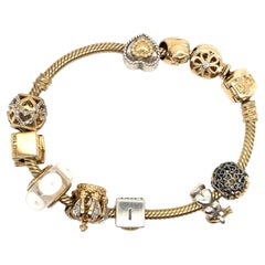 Pandora 14k Gold Charm-Armband mit 10 Anhängern
