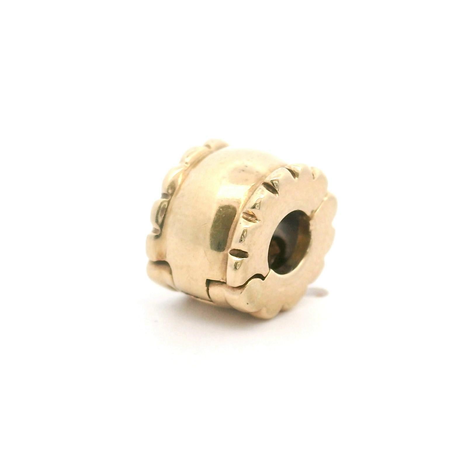 Pandora 14k Yellow Gold Beveled Clip Charm 750256 Retired In Good Condition In Guilford, CT
