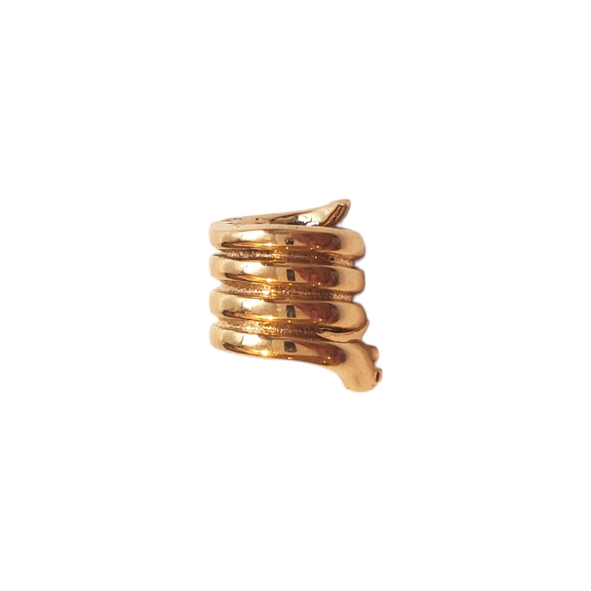 14K Gelbgold Pandora Schlange Charme 

Sorgfältig ausgearbeiteter Pandora Charme, der eine spiralförmig gewundene Schlange in 14K Gelbgold darstellt.

Punze: 585 ALE

Gewicht: 1,95 dwt/3,03 g

Größe: 10,8 mm X 8,81 mm X 7,93 mm 

Sehr guter Zustand,