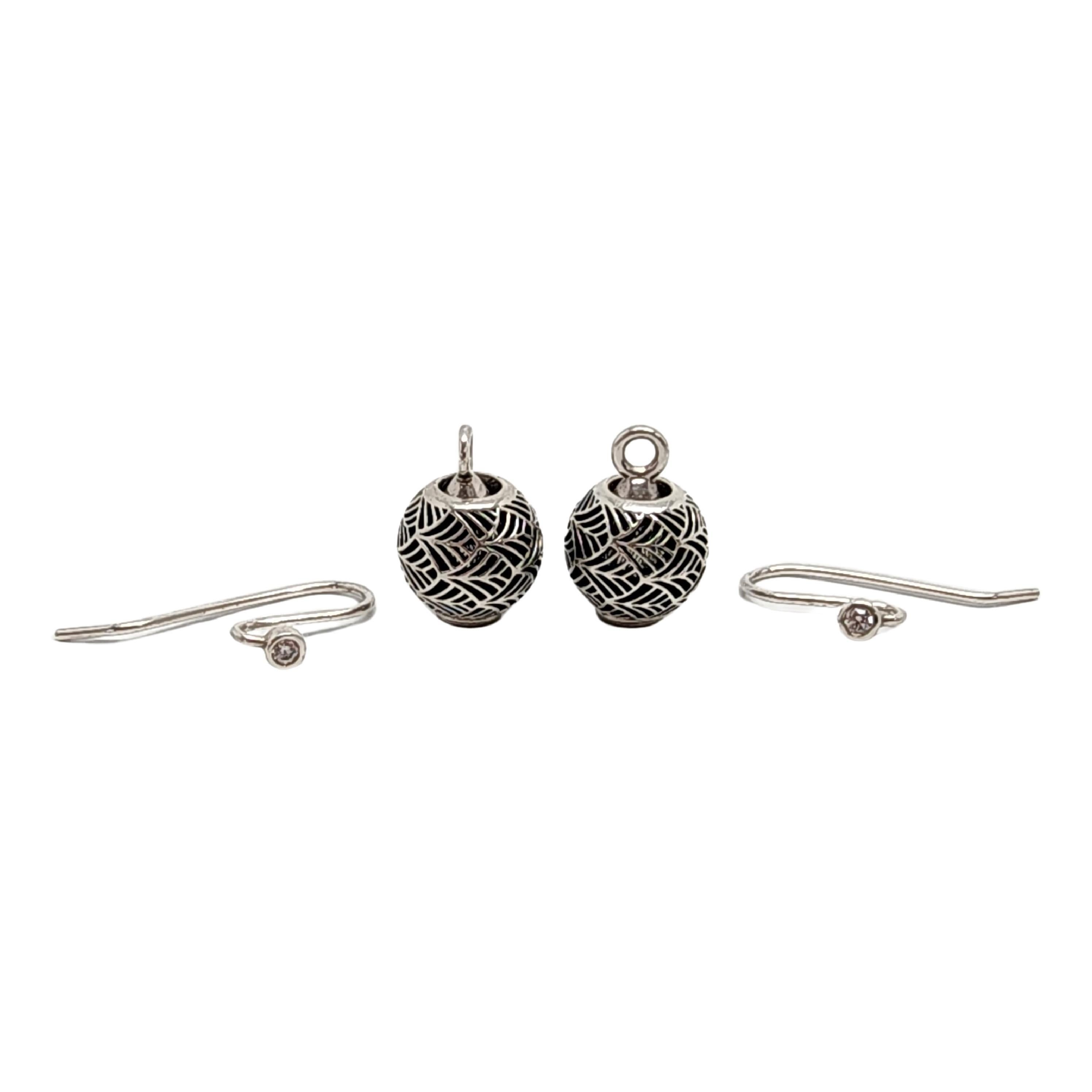 Pandora Sterling Silver Compose Hook Barrel Tropicana Bead Earrings #16045 In Good Condition For Sale In Washington Depot, CT
