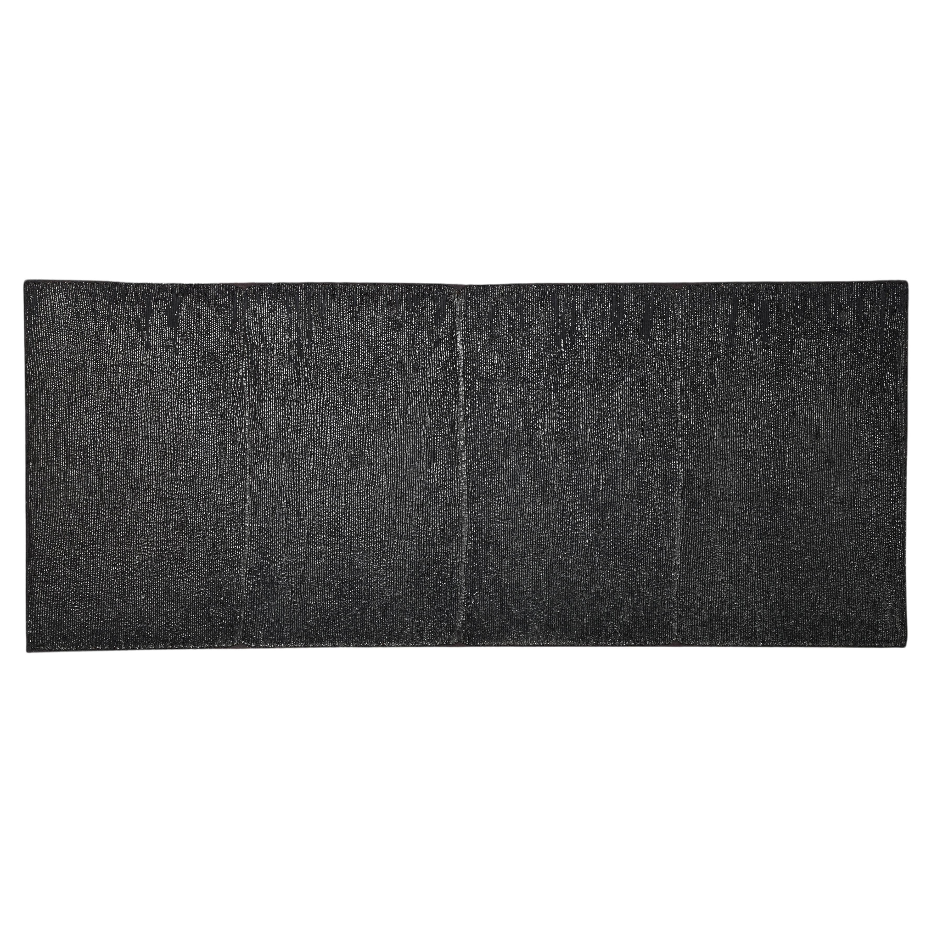 Panel de una falda ceremonial femenina, Pueblo Miao, China Tribal en venta