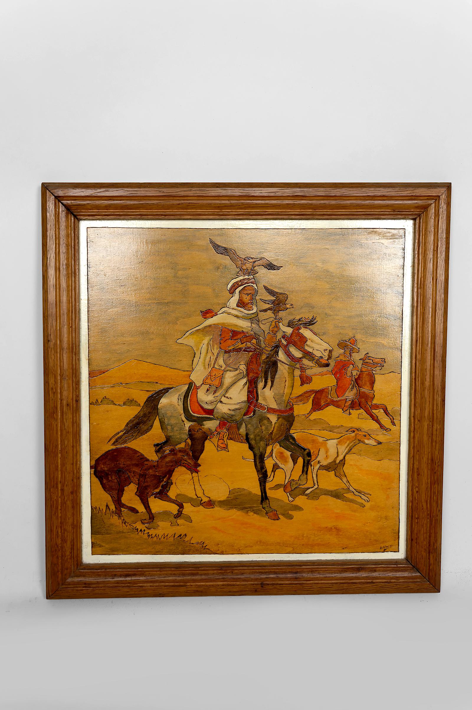 Tafel / Orientalische Pyrographie: Arabische Reiter auf der Jagd mit Falken und Windhunden, Frankreich CIRCA 1900

Dieses schöne Beispiel für Pyrographie, das mit Farbe und Farbtönen veredelt wurde, zeigt eine Jagdszene zu Pferd in einer