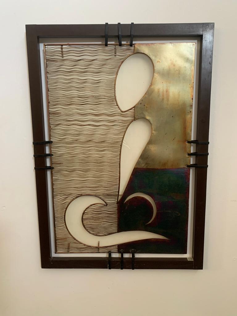 Copper panel by Ravi Shing for LightWorks Resource, 1980s-90s. Panel with copper fibers joining patinated copper plates giving space in the center to a stylized female figure in meditative pose. On the back are an opaque plexiglass panel and