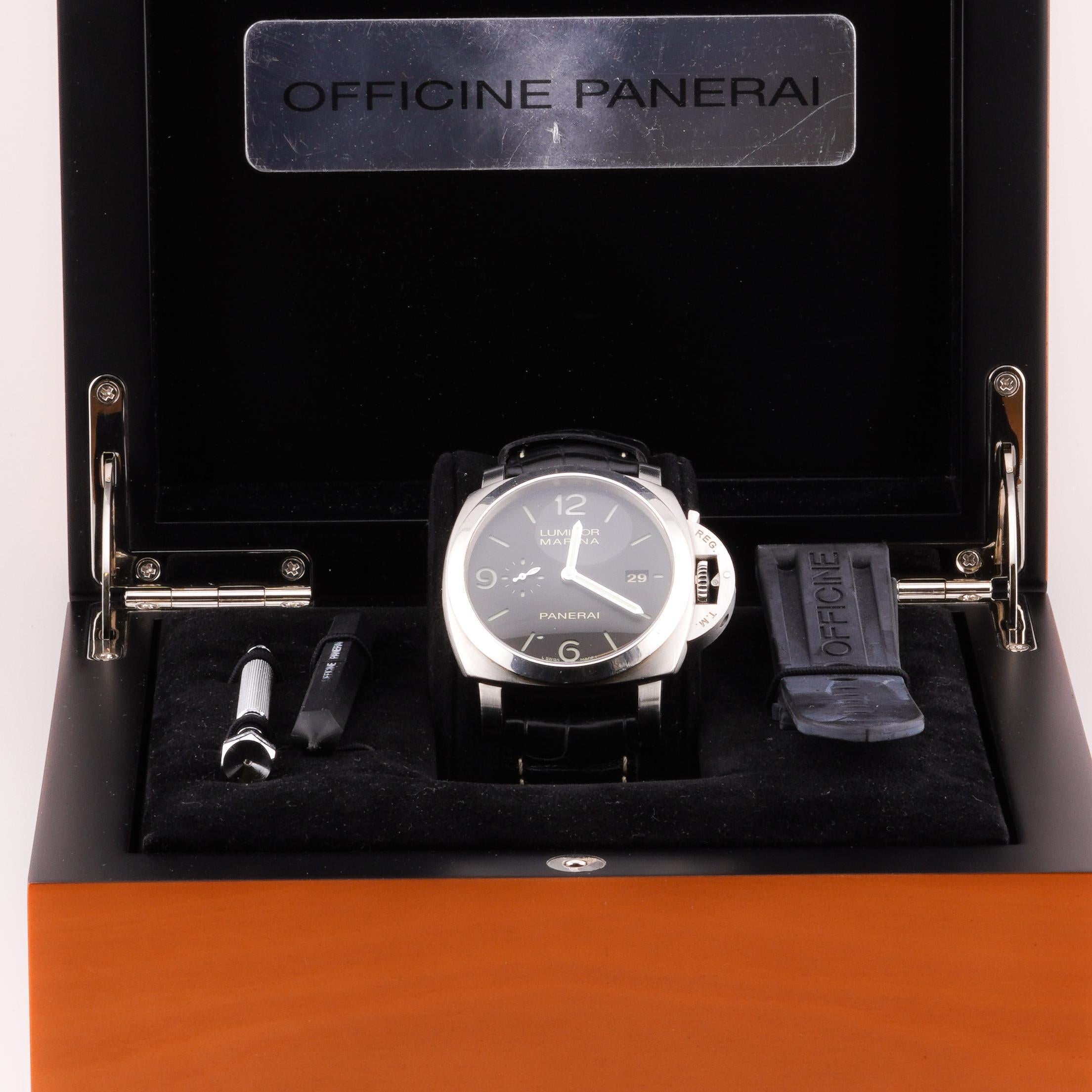 Panerai 2011 Luminor 1950 44mm Marina OP6816 Orologio inossidabile con scatola e documenti in vendita 8