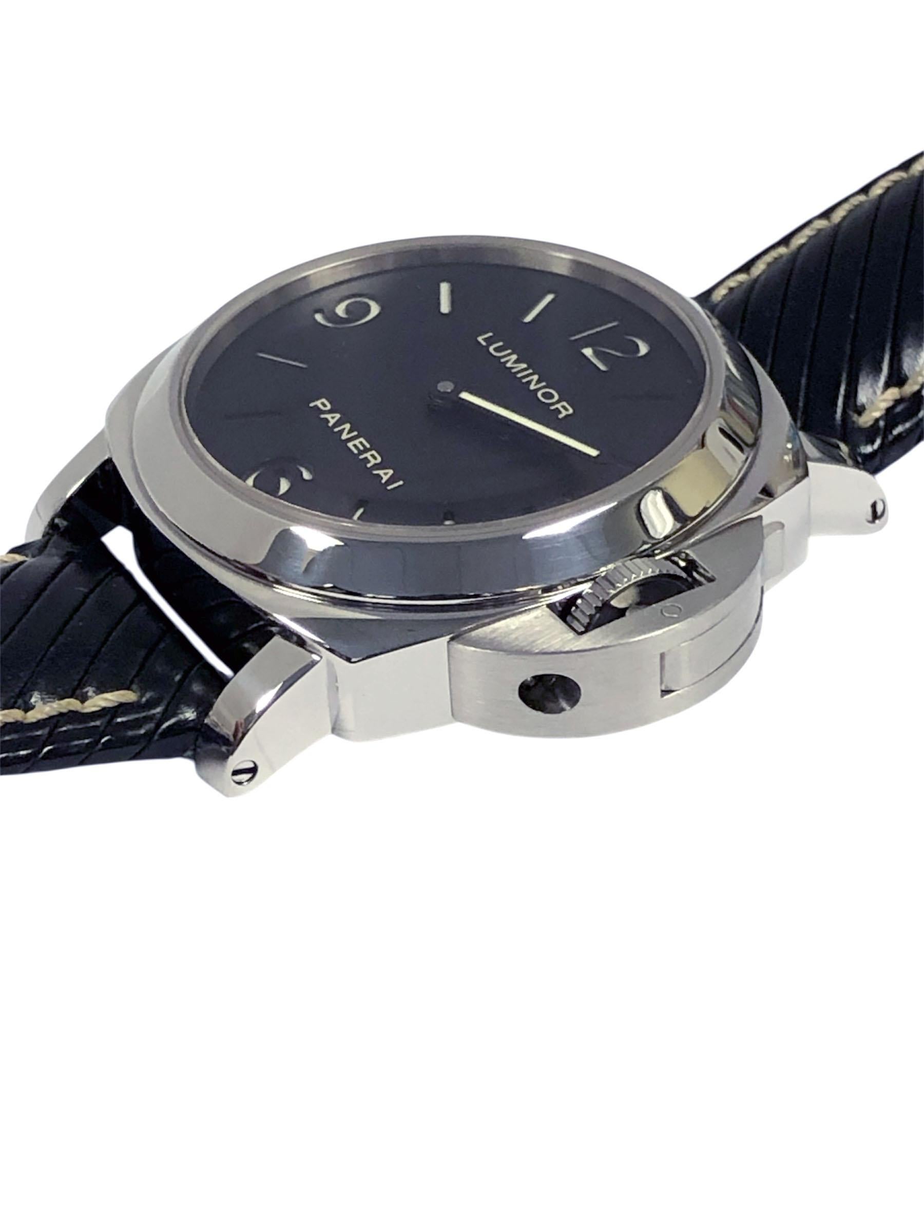 Circa 2012 Pam 112 Base ETA 6568 Orologio da polso, 44 M.M. Cassa in 3 pezzi in acciaio inossidabile resistente all'acqua con fondello in vetro. Calibro 17 Jewell OPXI meccanico, movimento a carica manuale. Quadrante nero con indici luminosi.