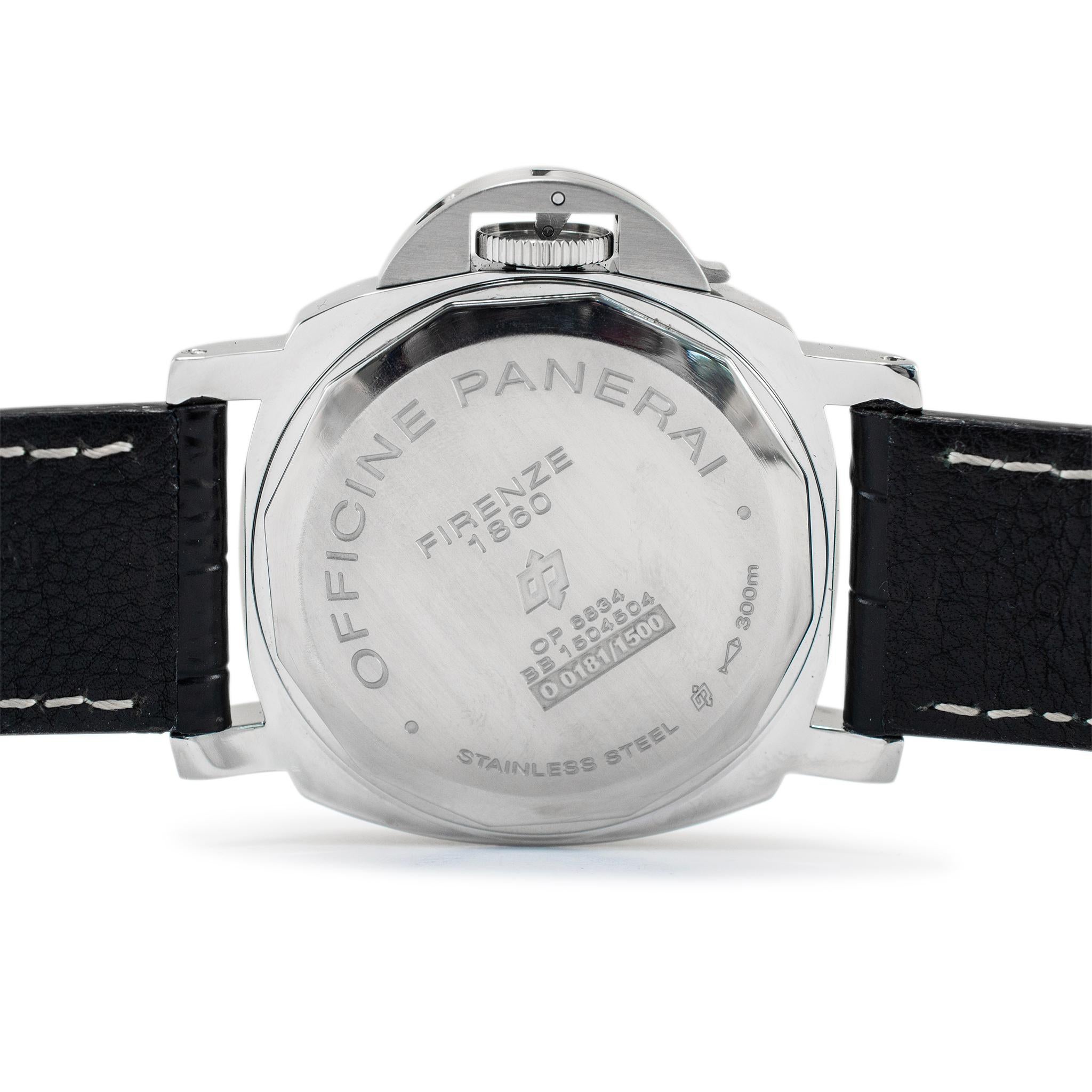 Panerai Luminor Base Logo 44MM OP6834 Black Leather Strap Steel Watch Pour hommes en vente