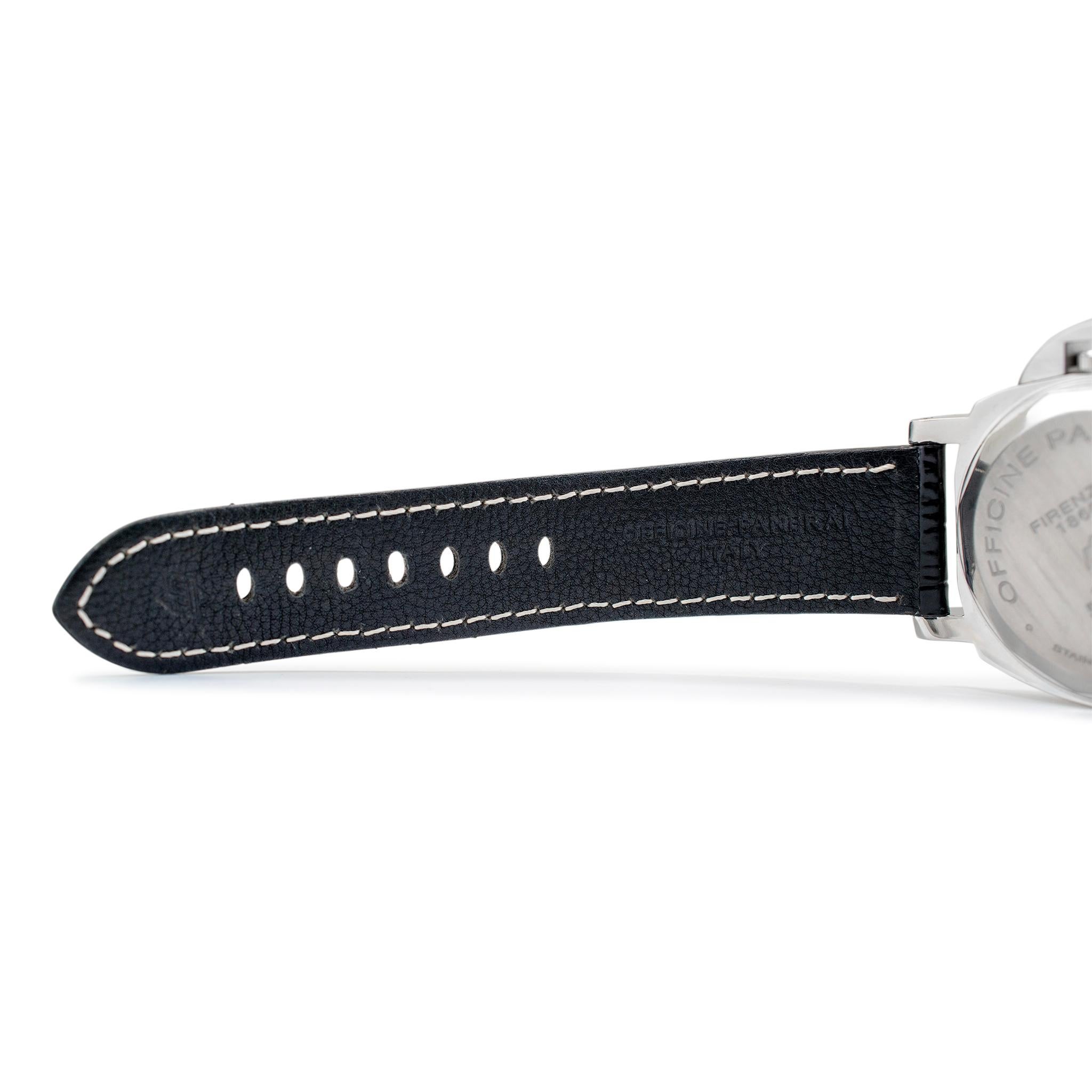 Panerai Luminor Base Logo 44MM OP6834 Black Leather Strap Steel Watch en vente 2