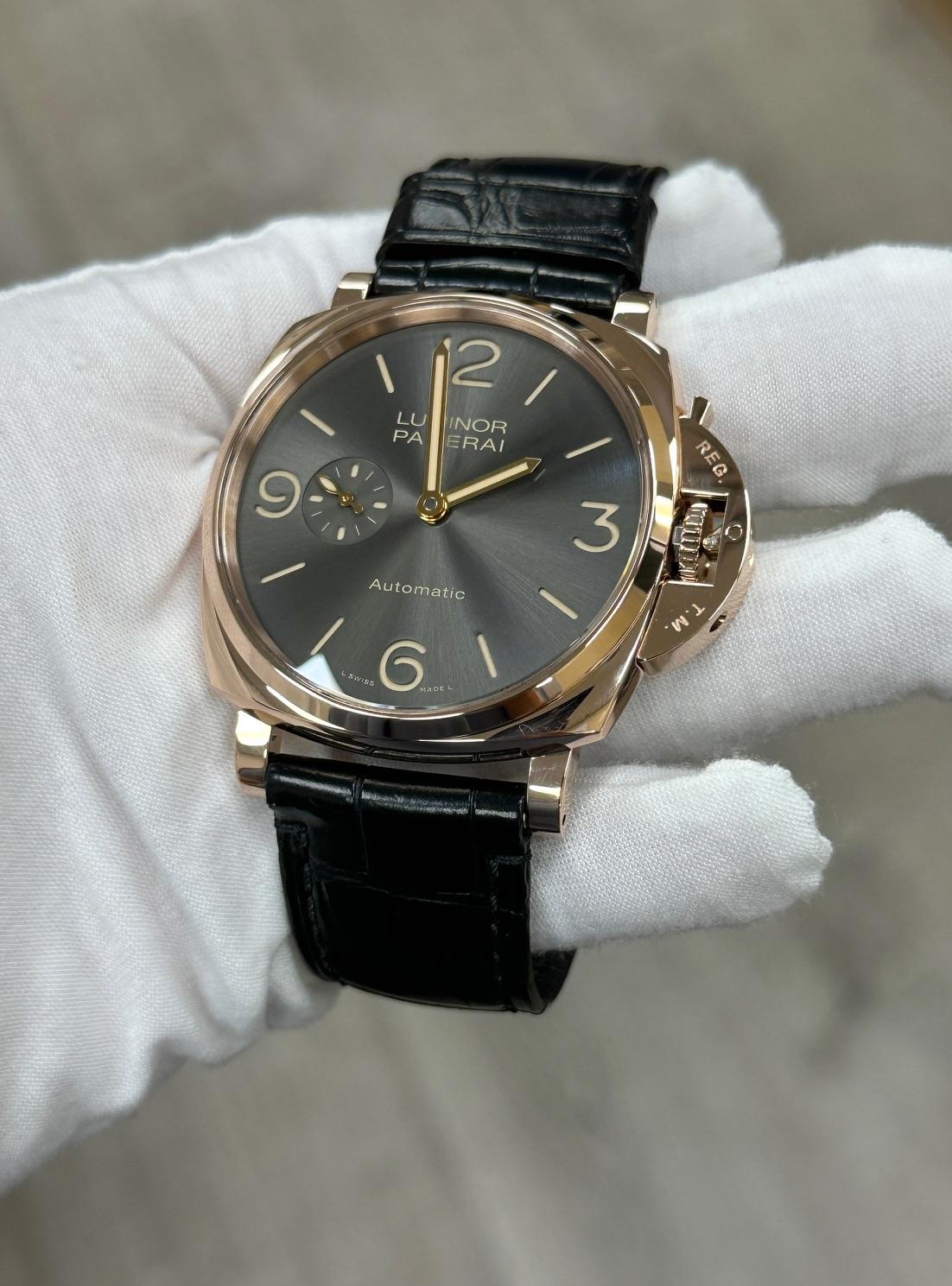 Panerai Luminor Due PAM00675 45mm 3 Days Gray Dial 18K Rose Gold Box Papers Excellent état - En vente à San Diego, CA
