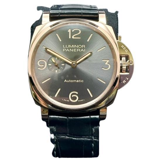 Panerai Luminor Due PAM00675 45mm 3 Days Gray Dial 18K Rose Gold Box Papers en vente