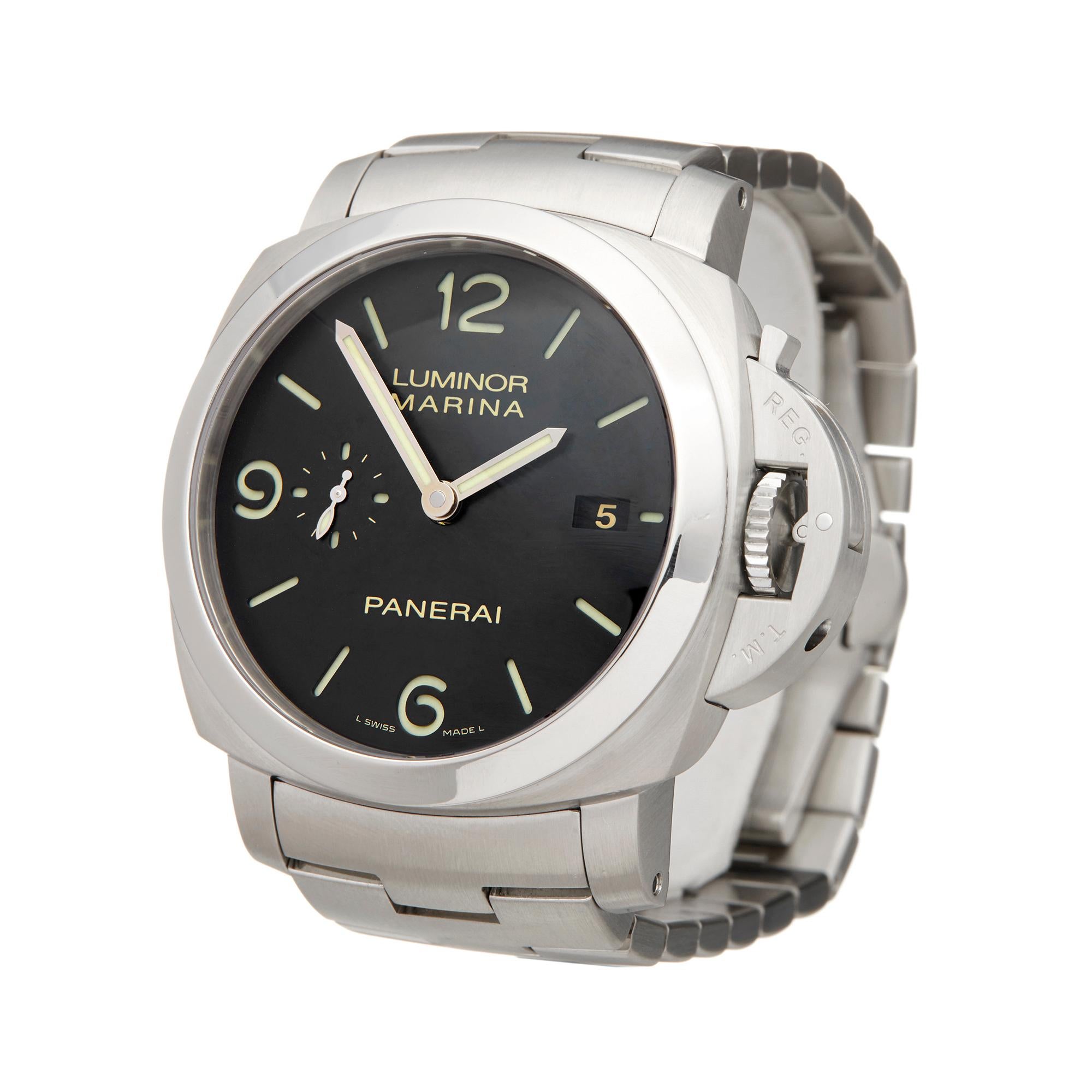Ref: W6036
Manufacturer: Panerai
Model: Luminor
Model Ref: PAM00328
Age: 1st January 2015
Gender: Mens
Complete With: Box, Manuals, Guarantee, Service Papers & Tools 
Dial: Black Baton
Glass: Sapphire Crystal
Movement: Automatic
Water Resistance: To