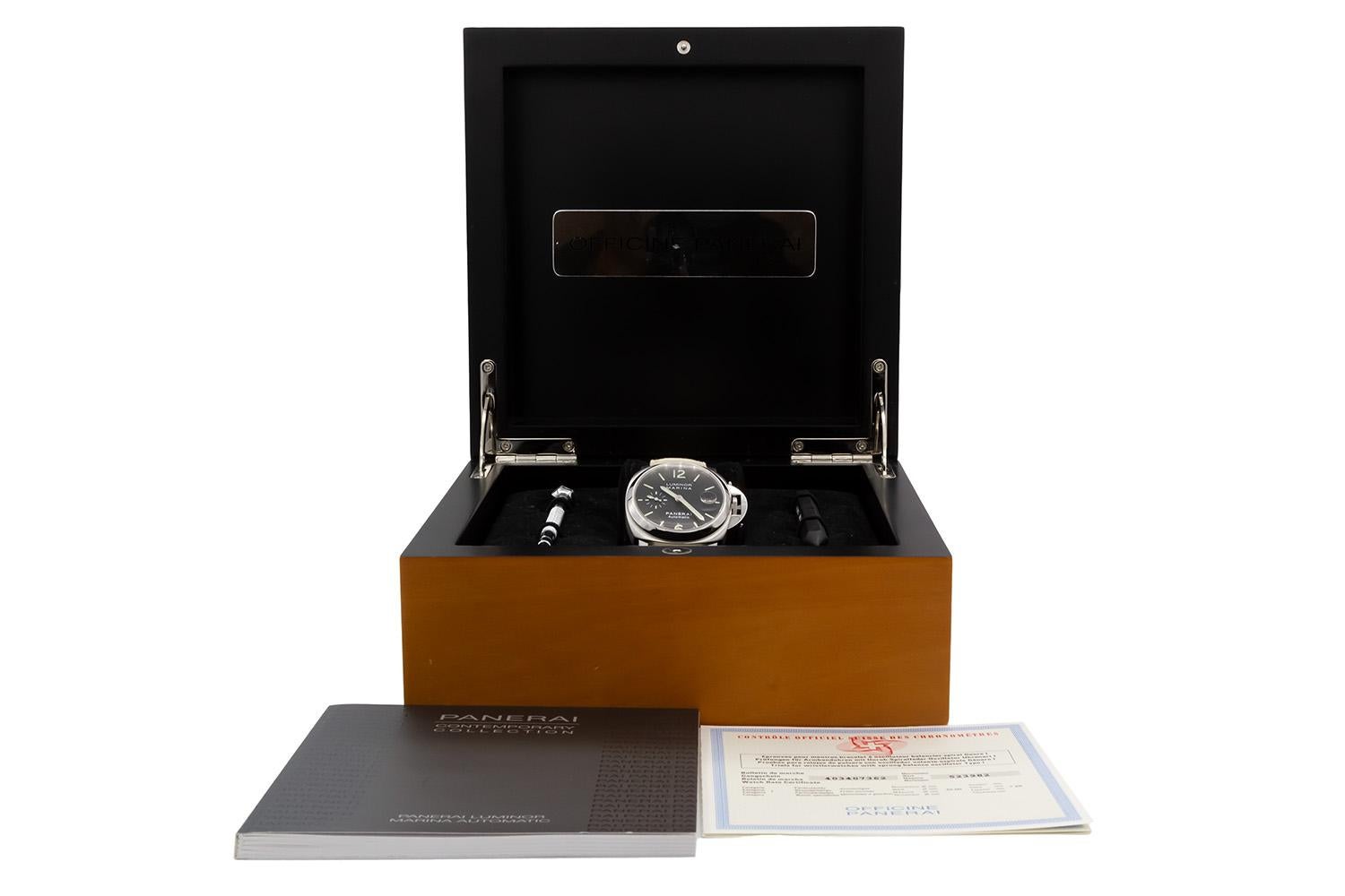 Panerai Luminor Marina 40mm Automatic PAM00048 Boîte et papiers 3
