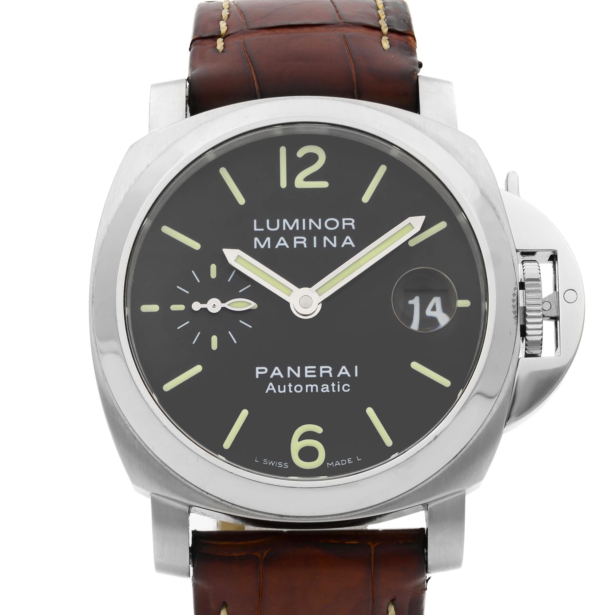 This pre-owned Panerai Luminor Marina PAM00048 is a beautiful men's timepiece that is powered by a mechanical (automatic) movement which is cased in a stainless steel case. It has a round shape face, date indicator, small seconds subdial dial, and