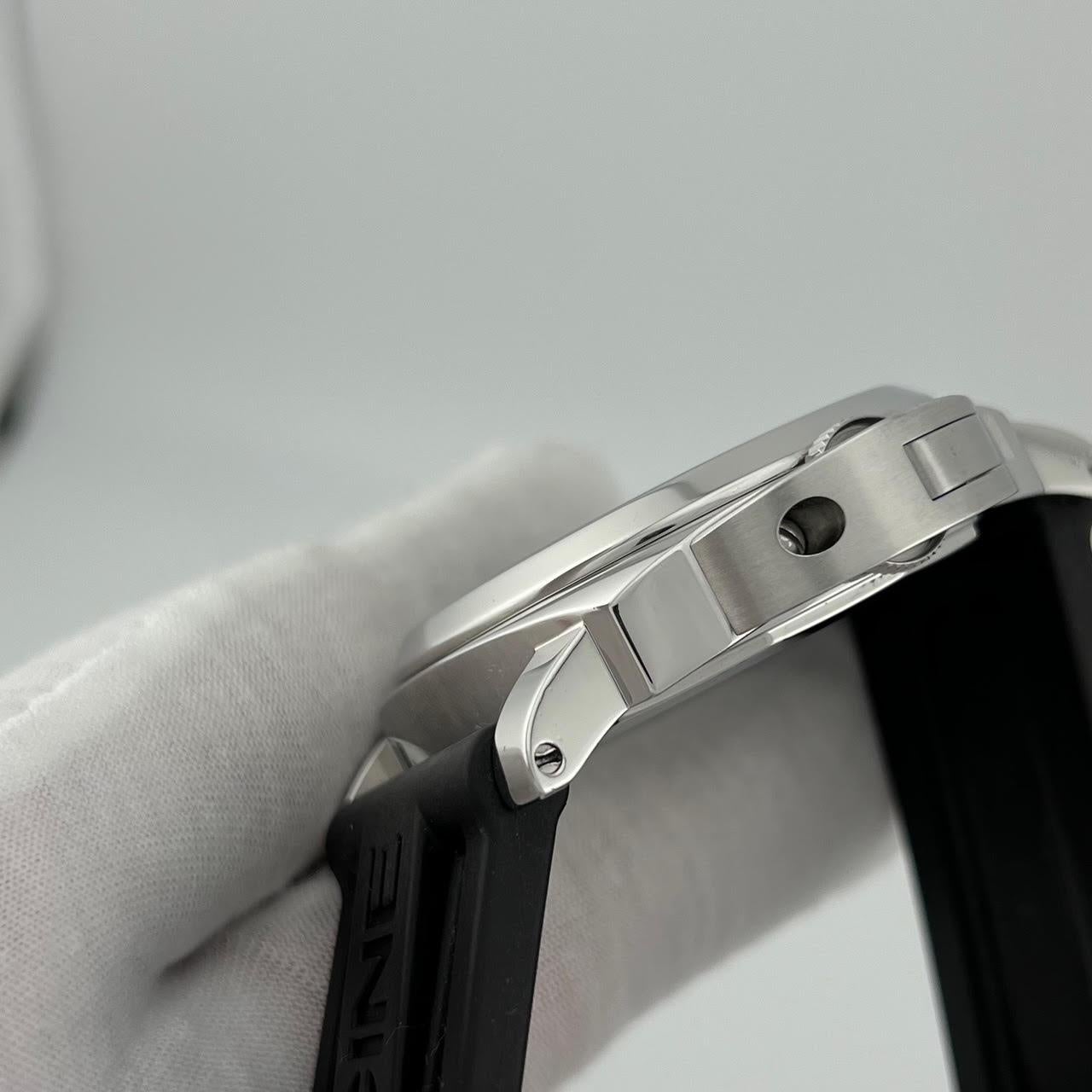 Panerai Luminor Marina 8 Days PAM 590 PAM00590 44mm Cadran noir Acier inoxydable en vente 3