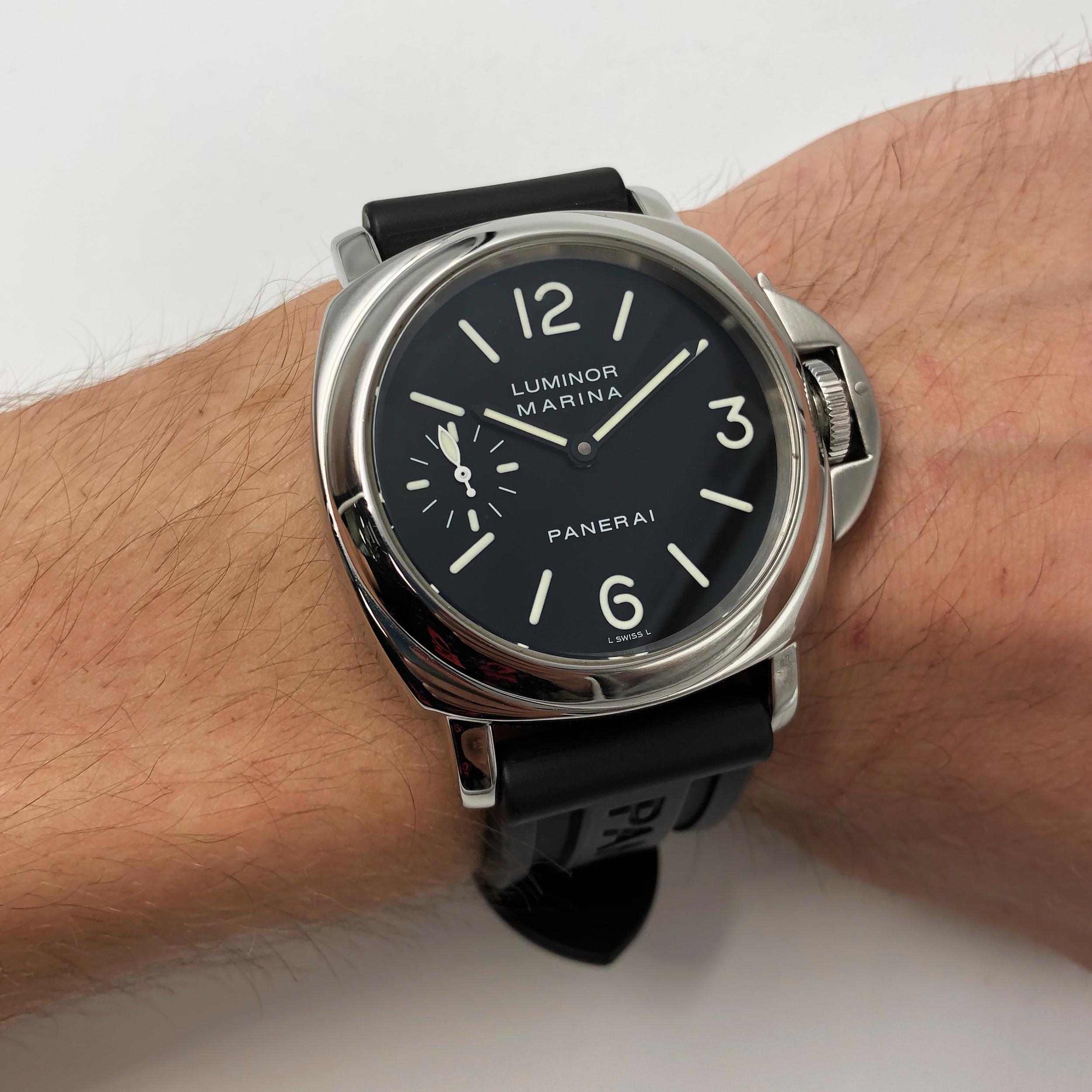 Panerai Luminor Marina Black Dial Steel Handwind Mens Luminescent Watch PAM00111 2