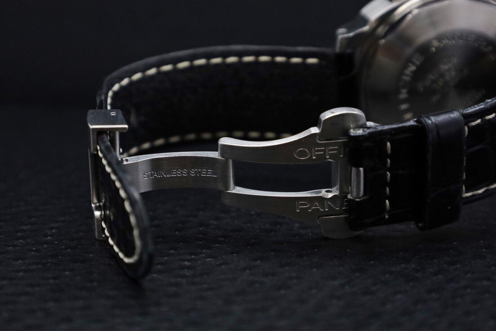 Panerai Luminor Marina PAM00104 Montre automatique pour hommes en acier inoxydable en vente 6