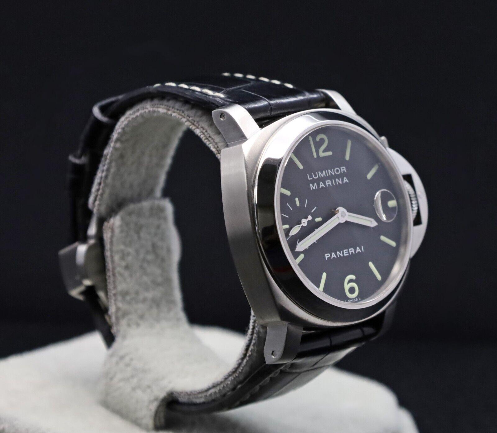 Panerai Luminor Marina PAM00104 Montre automatique pour hommes en acier inoxydable en vente 1