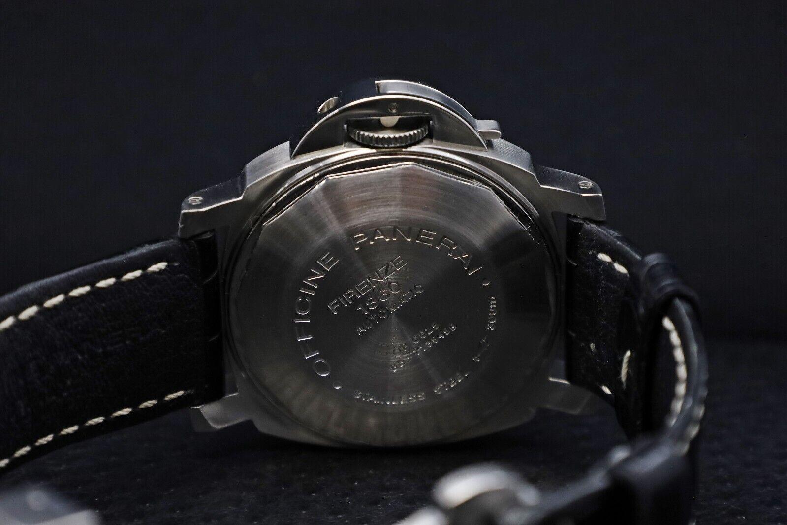 Panerai Luminor Marina PAM00104 Montre automatique pour hommes en acier inoxydable en vente 4