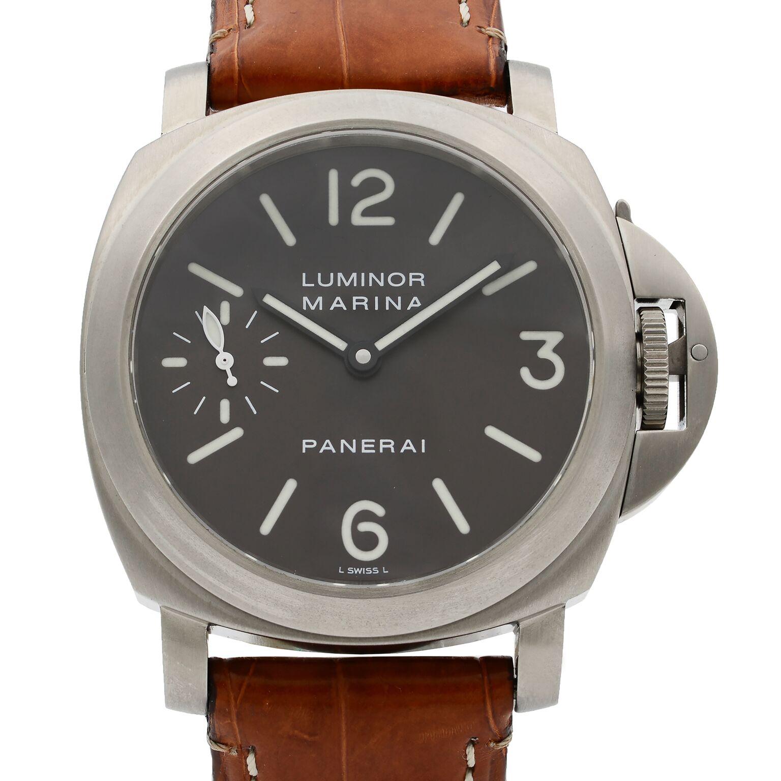 This pre-owned Panerai Luminor Marina  PAM00061 is a beautiful men's timepiece that is powered by mechanical (automatic) movement which is cased in a titanium case. It has a round shape face, date indicator dial and has hand sticks & numerals style