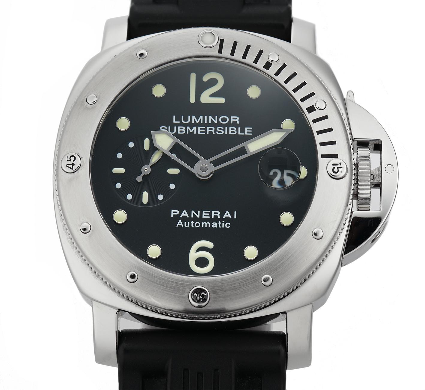 Panerai Luminor PAM00024, Black Dial, Certified and Warranty In Excellent Condition In Miami, FL