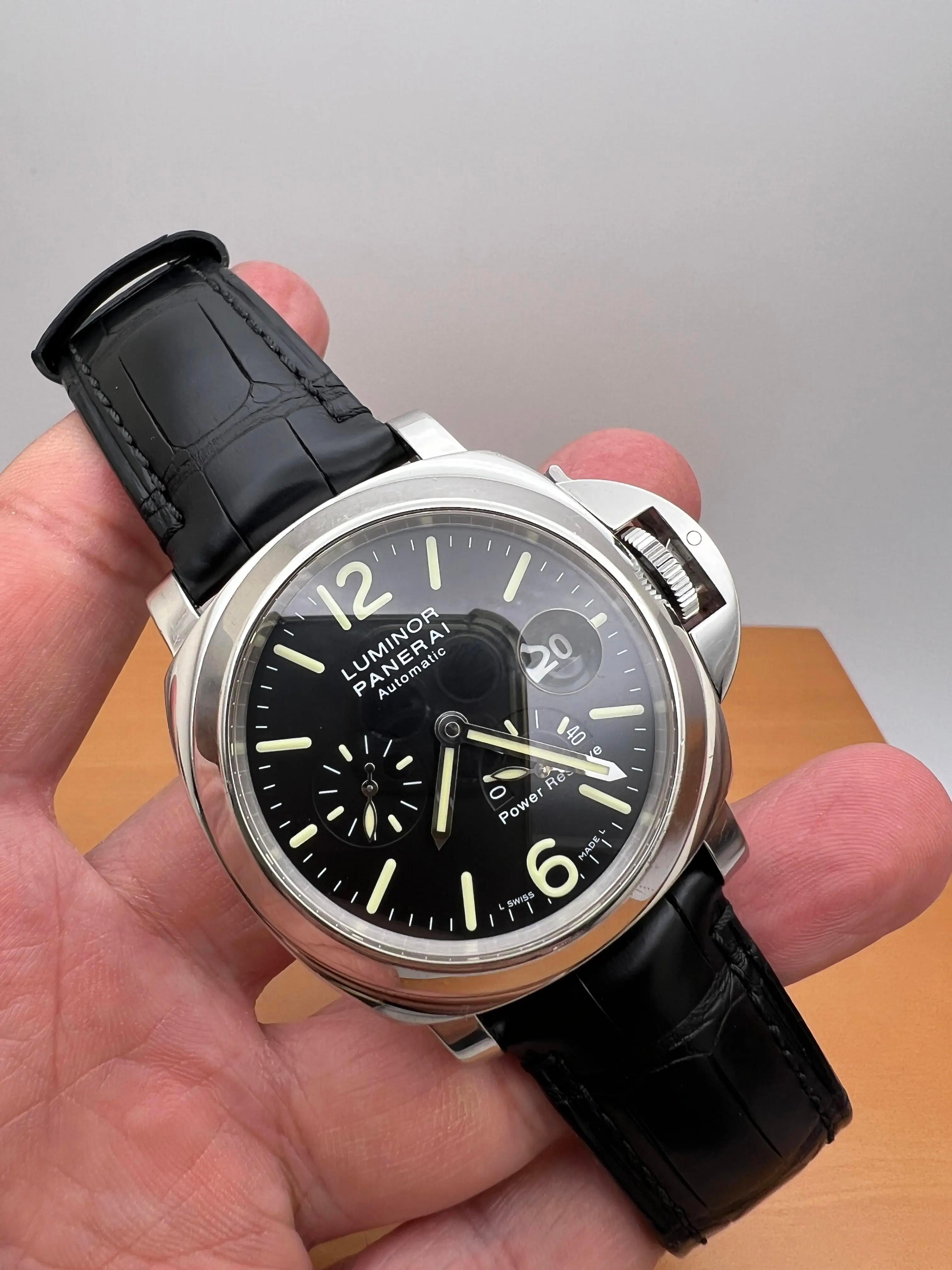 Panerai Luminor PAM00090 44mm Power Reserve 2 Bänder Full Set Box Papiere im Angebot 3