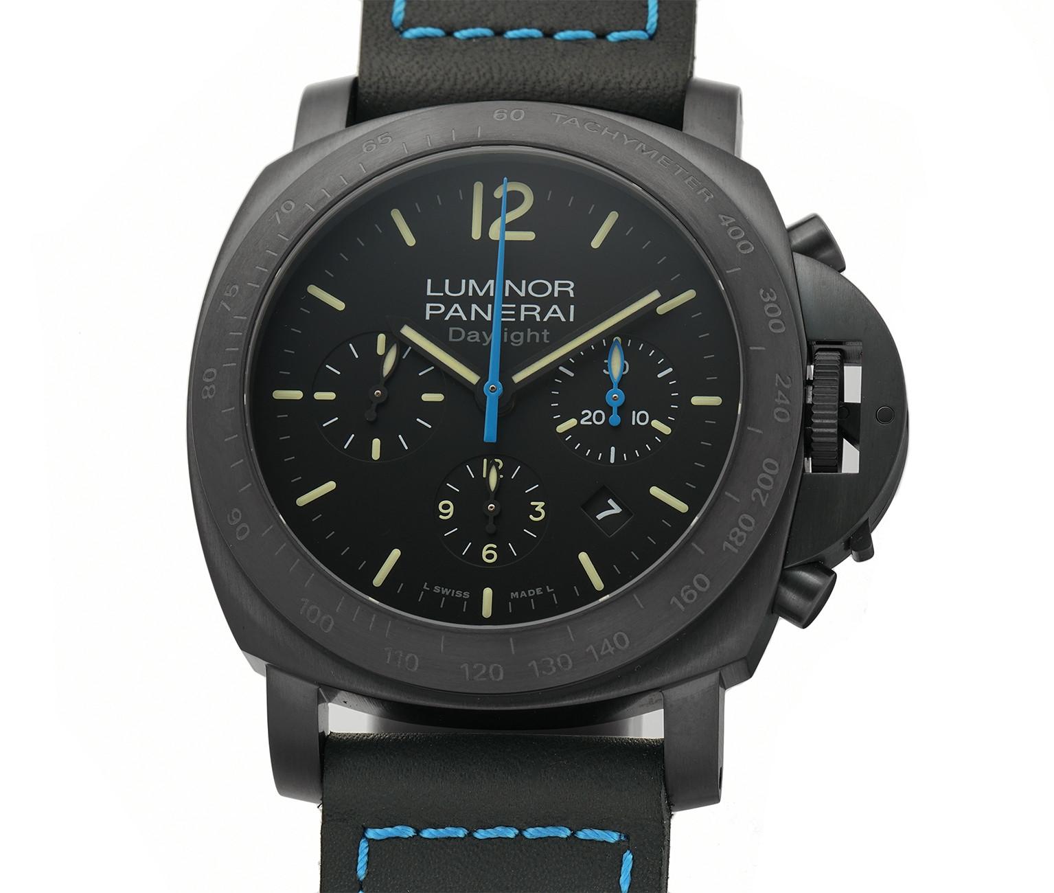 Panerai Luminor PAM00363, Black Dial, Certified and Warranty In Excellent Condition In Miami, FL