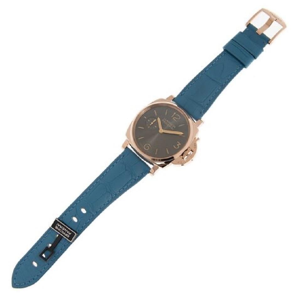 Panerai Luminor PAM00677 New Grey Dial 18k Rose Gold Unisex Watch Box & Paper In New Condition For Sale In Miami, FL